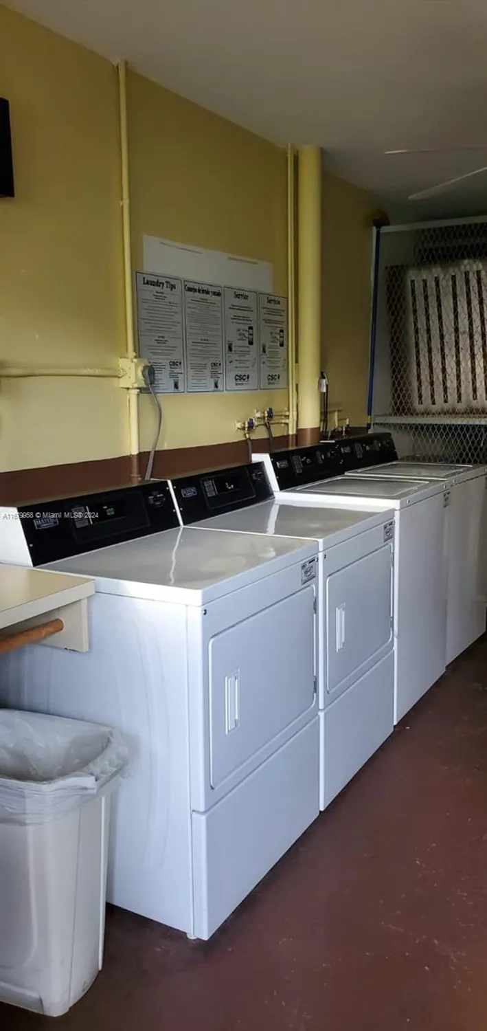 Property Slideshow image 16 of 19 | 151 sw 135th ter apt 313t, Pembroke Pines, FL, 33027