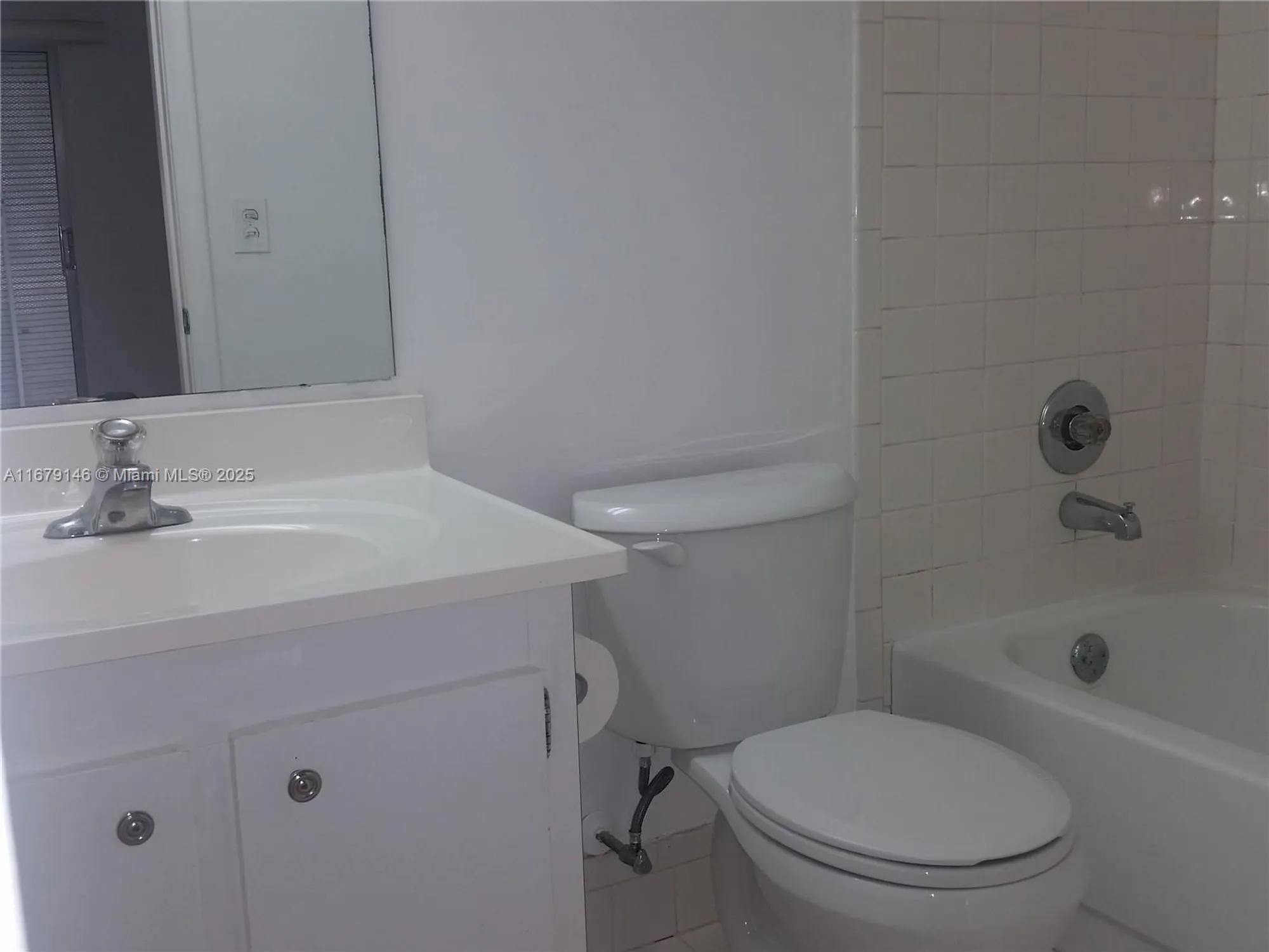 Property Slideshow image 3 of 5 | 13350 sw 1st st apt 109p, Pembroke Pines, FL, 33027