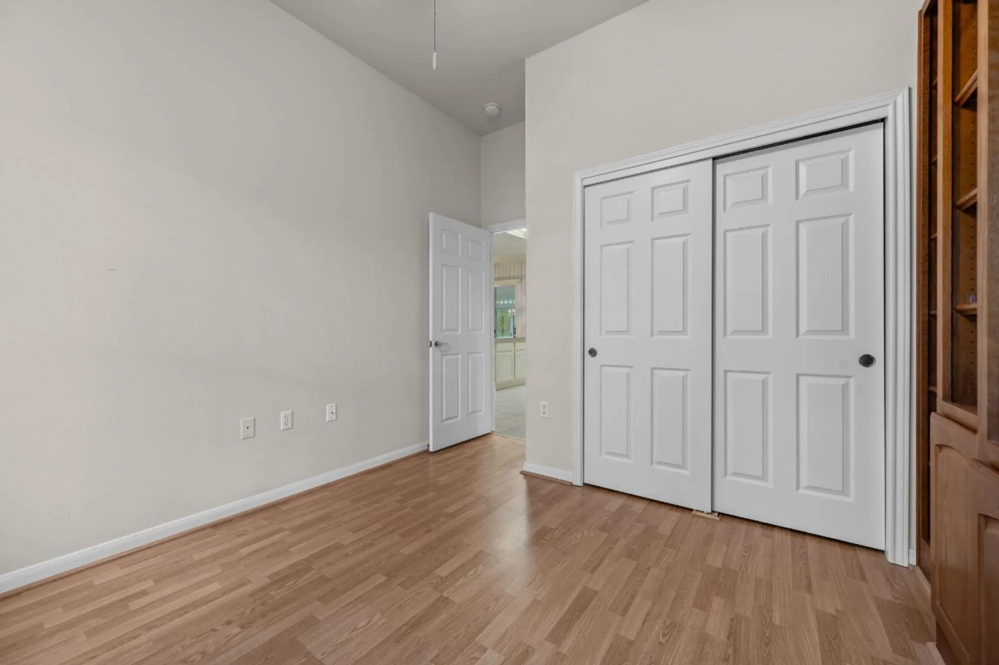 Property Slideshow image 24 of 40 | 133 crystal springs dr, Georgetown, TX, 78633