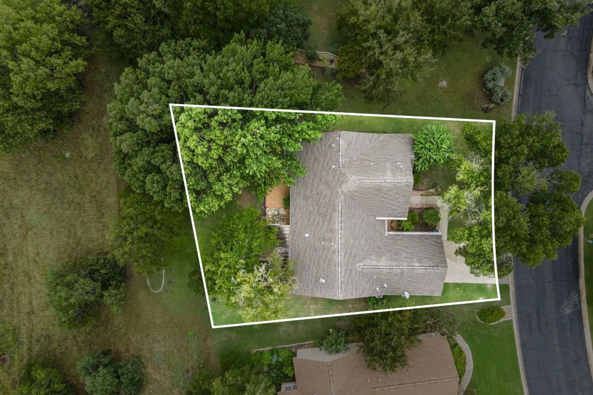 Property Slideshow image 39 of 40 | 133 crystal springs dr, Georgetown, TX, 78633