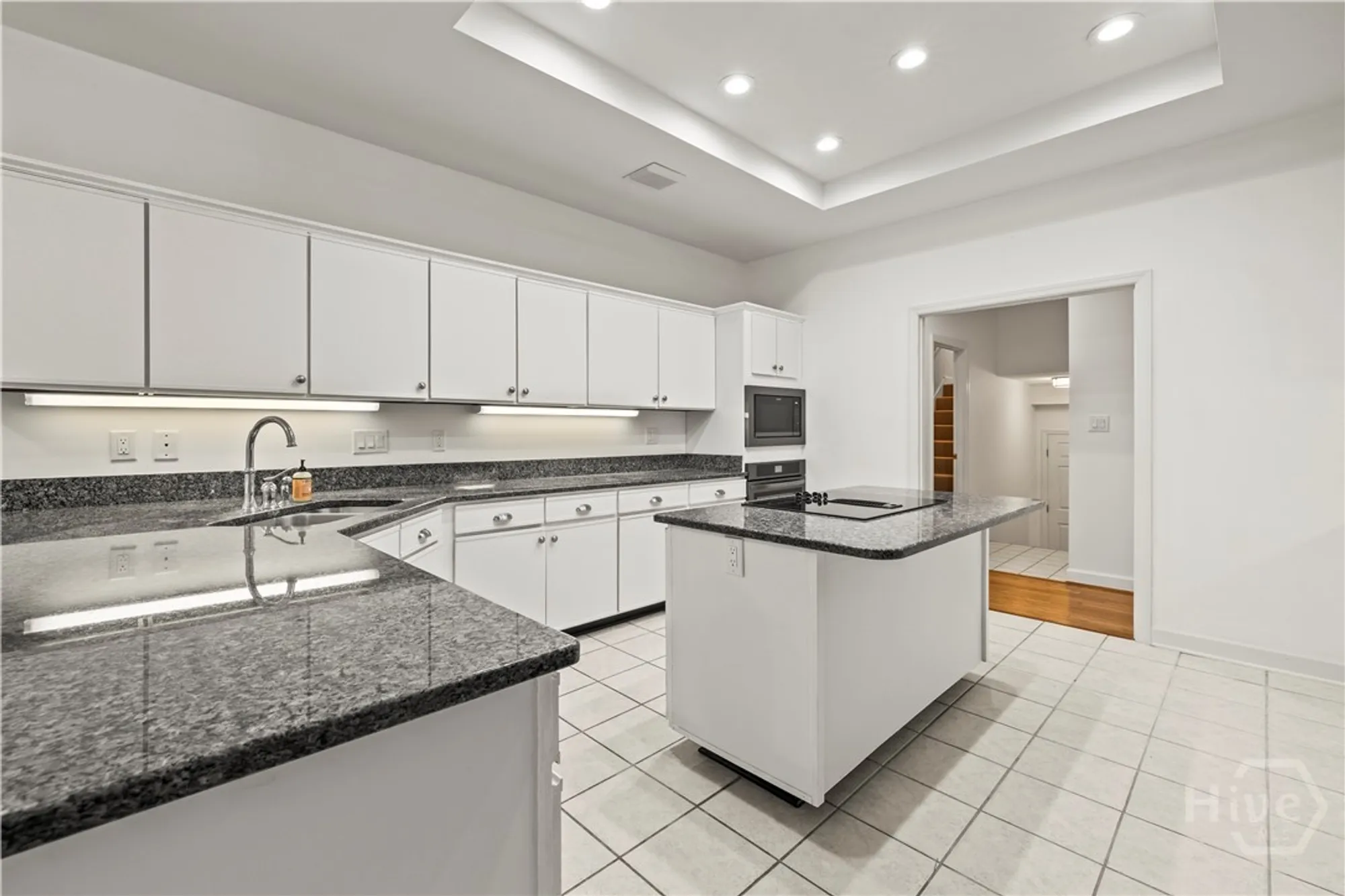 Property Slideshow image 14 of 48 | 3 inigo jones ln, Savannah, GA, 31411