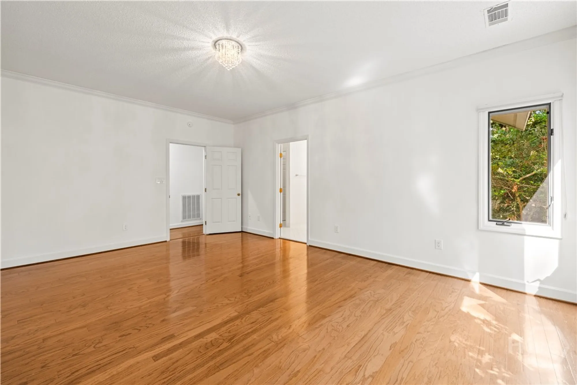 Property Slideshow image 18 of 48 | 3 inigo jones ln, Savannah, GA, 31411