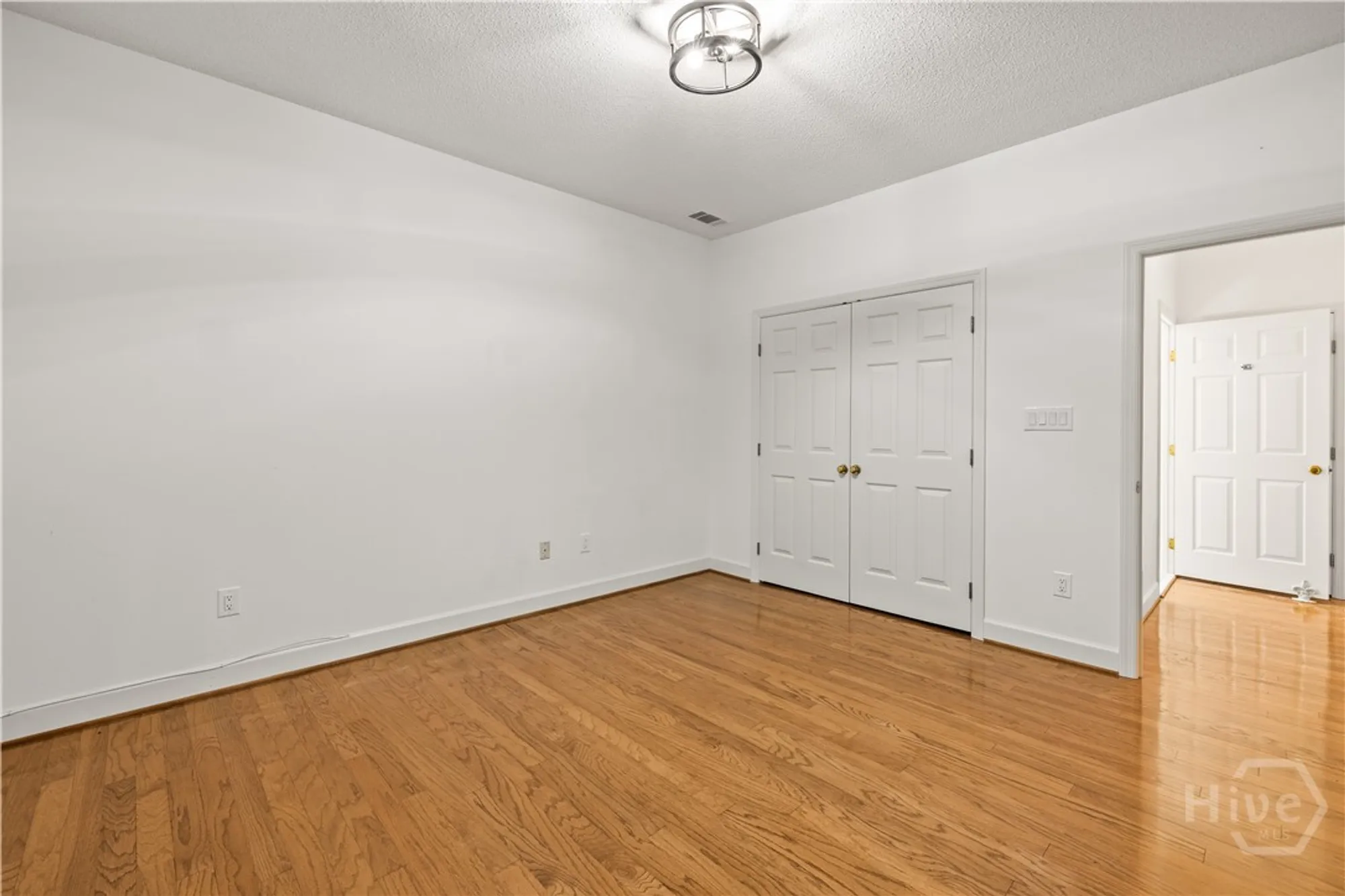 Property Slideshow image 28 of 48 | 3 inigo jones ln, Savannah, GA, 31411