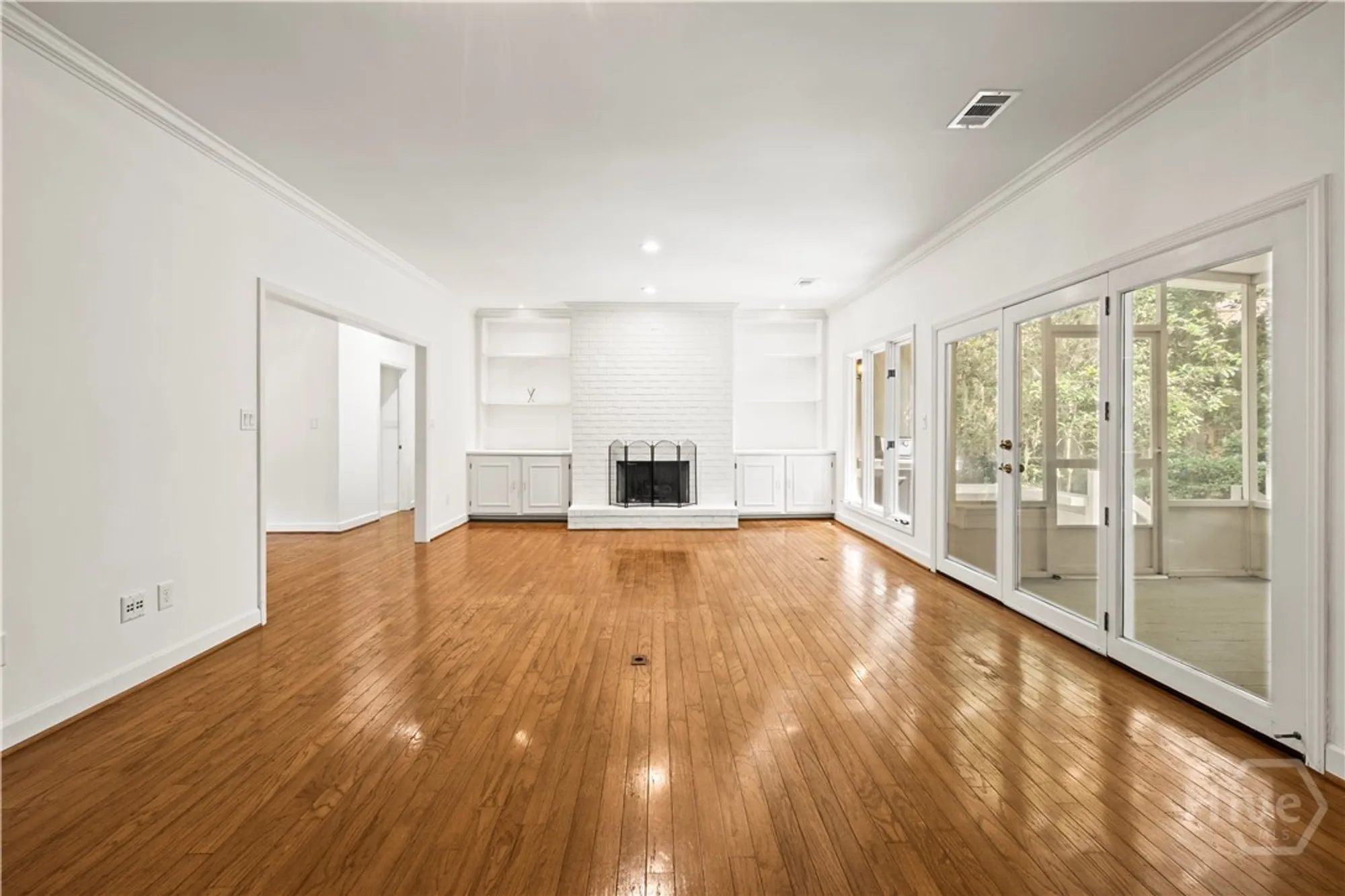 Property Slideshow image 7 of 48 | 3 inigo jones ln, Savannah, GA, 31411