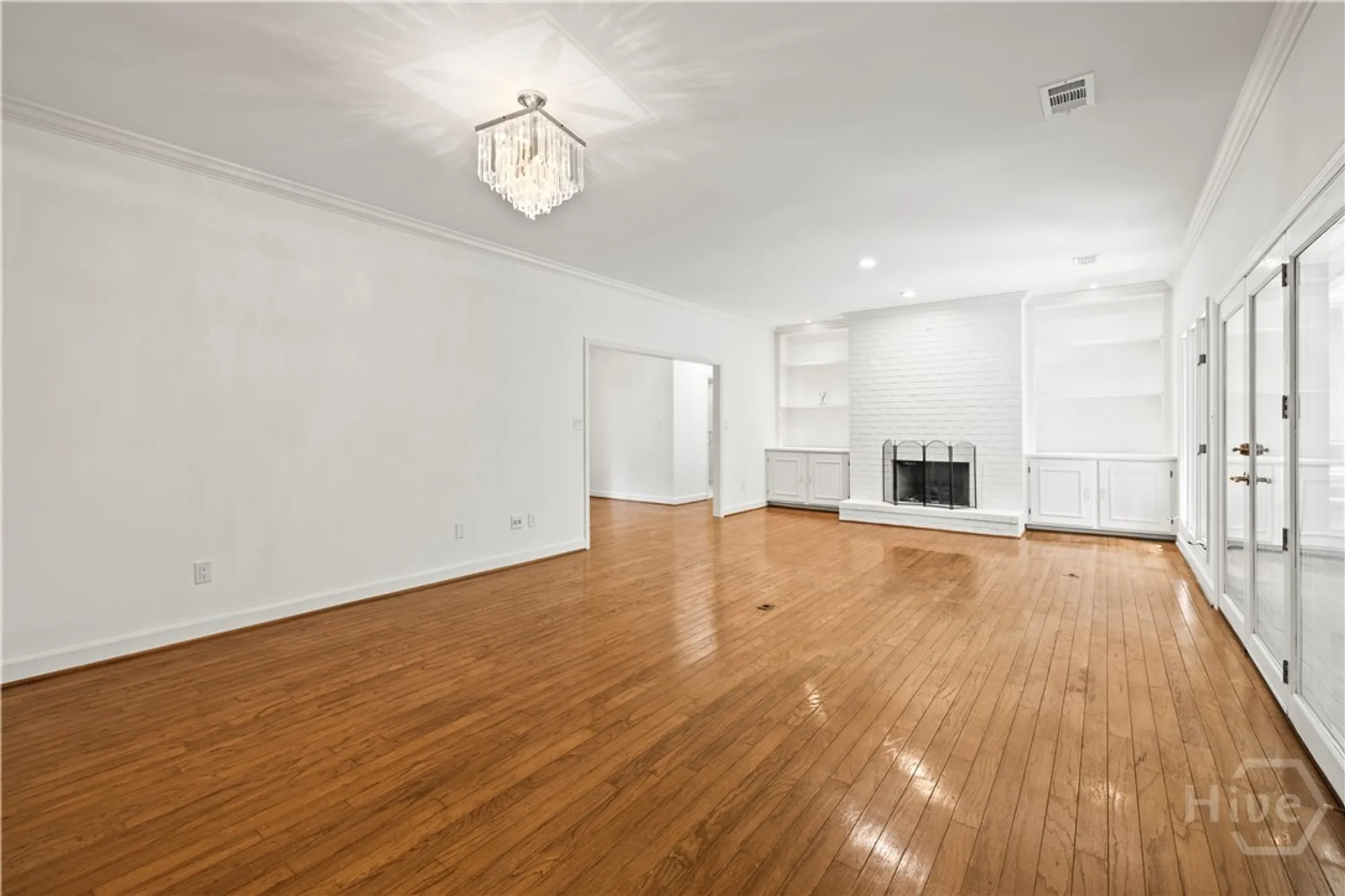 Property Slideshow image 8 of 48 | 3 inigo jones ln, Savannah, GA, 31411