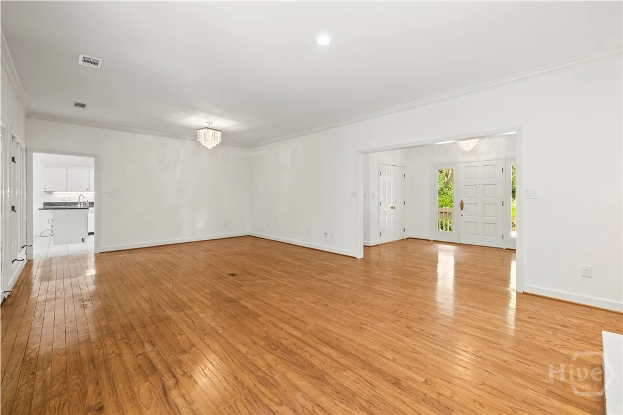 Property Slideshow image 9 of 48 | 3 inigo jones ln, Savannah, GA, 31411