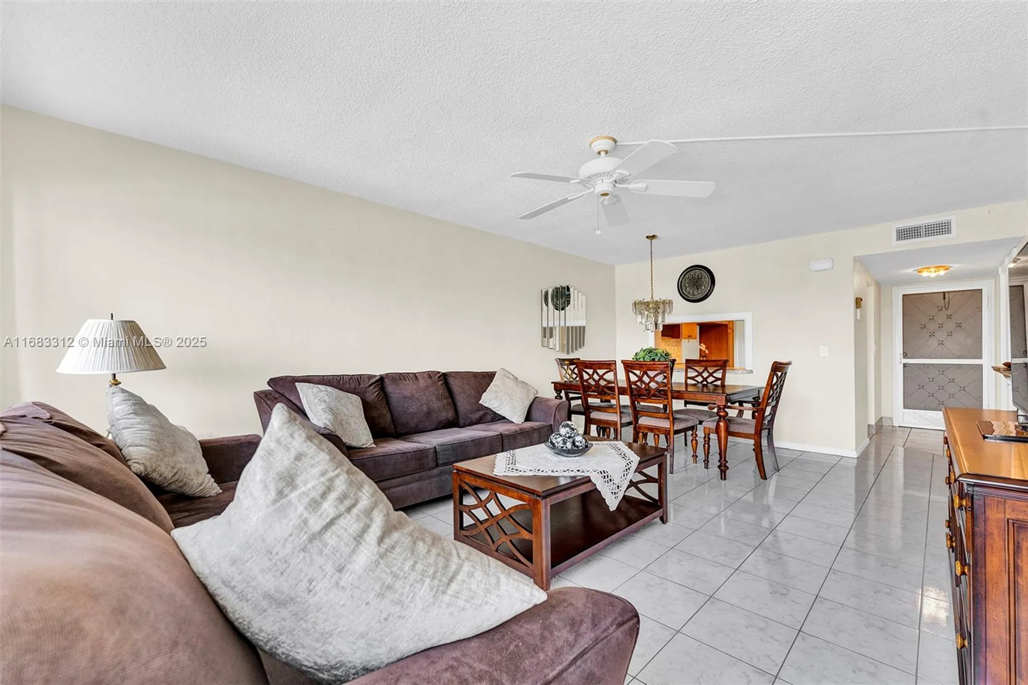 Property Slideshow image 13 of 26 | 330 se 2nd st 303f, Hallandale Beach, FL, 33009