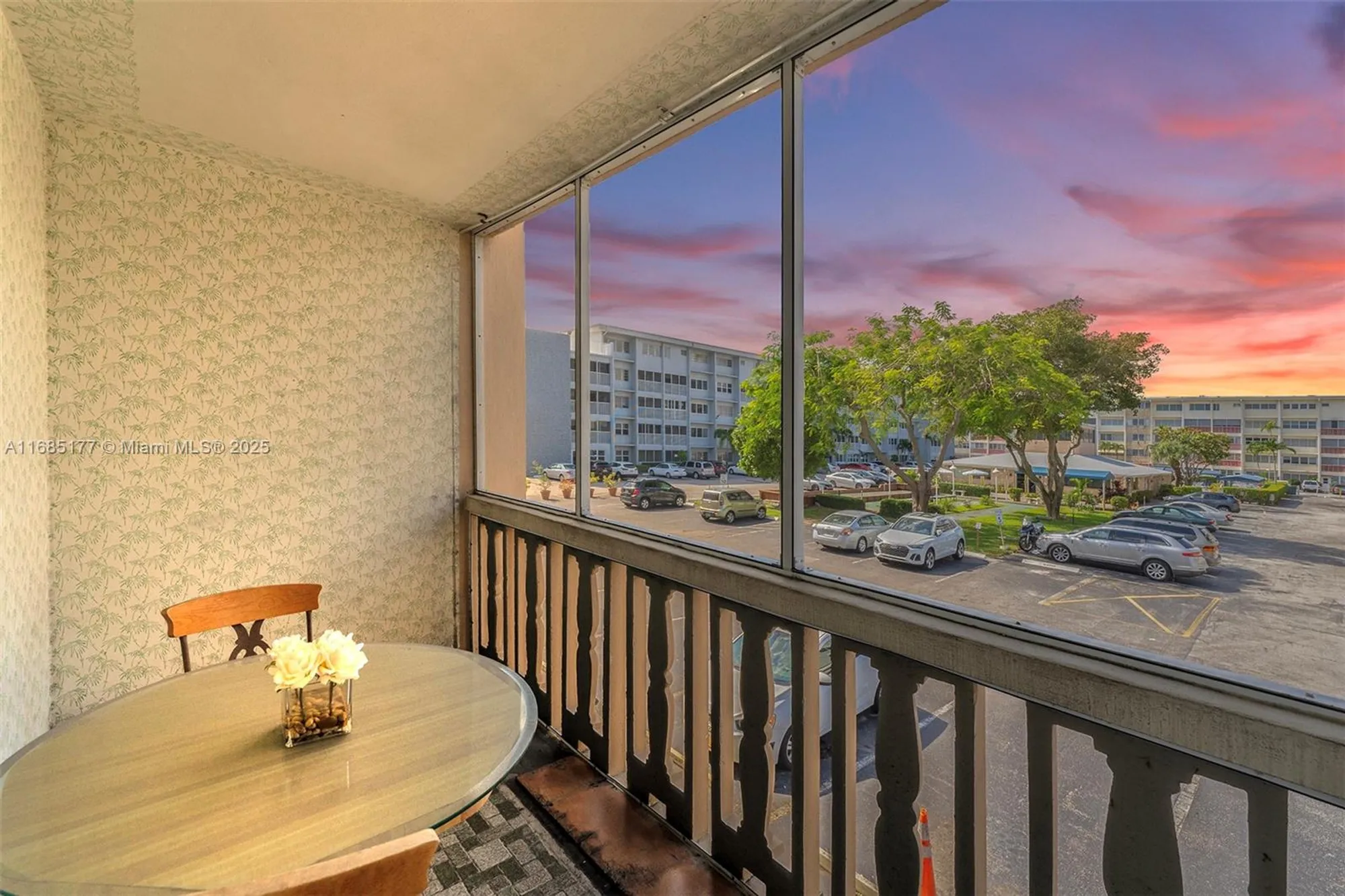 Property Slideshow image 21 of 25 | 410 se 2nd st 220, Hallandale Beach, FL, 33009