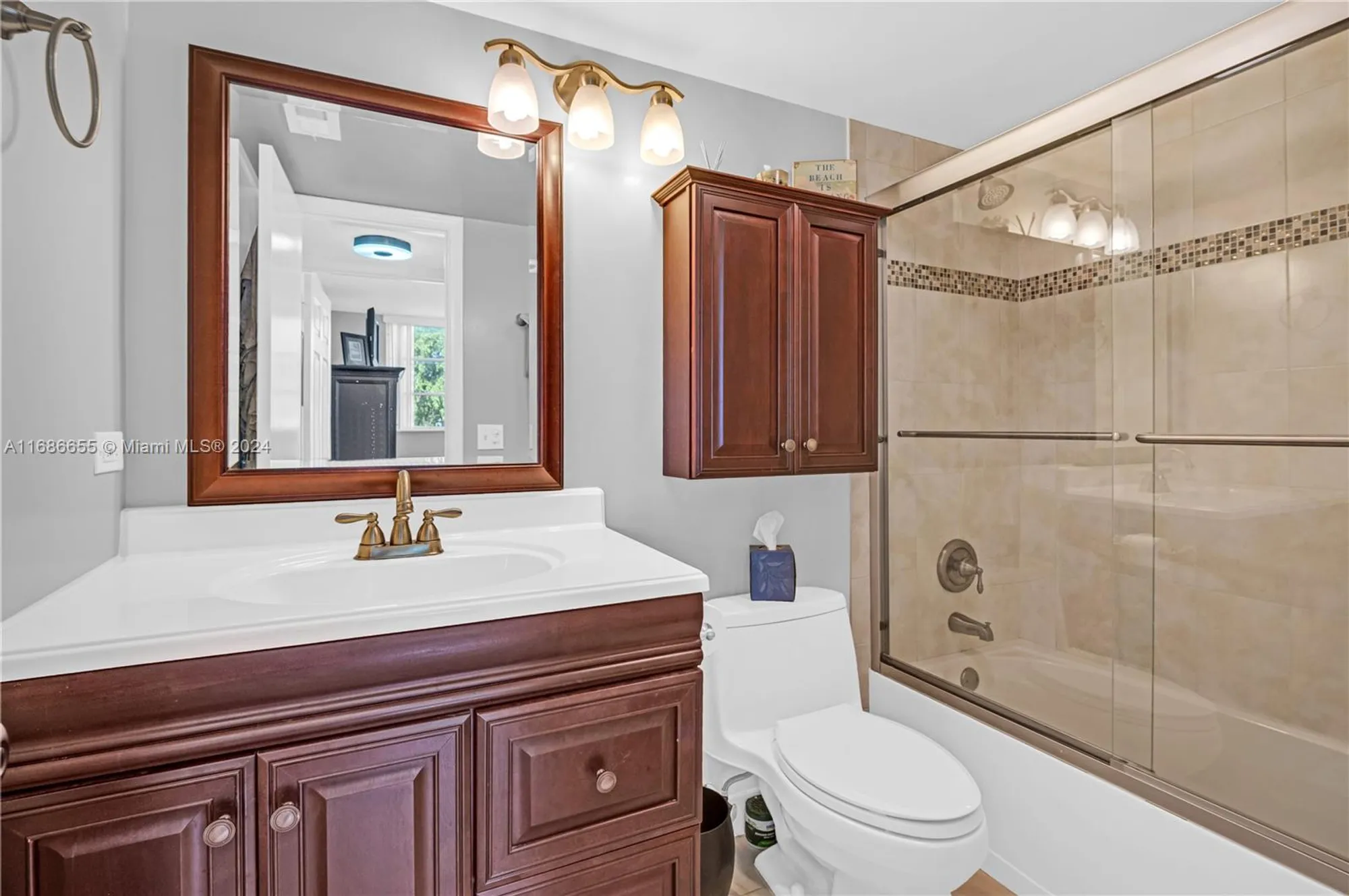 Property Slideshow image 10 of 36 | 671 s hollybrook dr 210, Pembroke Pines, FL, 33025