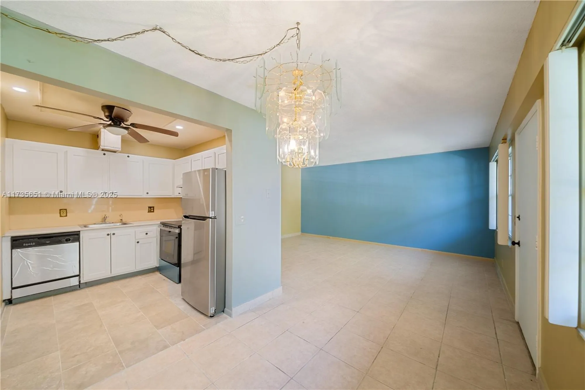 Property Slideshow image 14 of 24 | 13455 sw 3rd st 302s, Pembroke Pines, FL, 33027