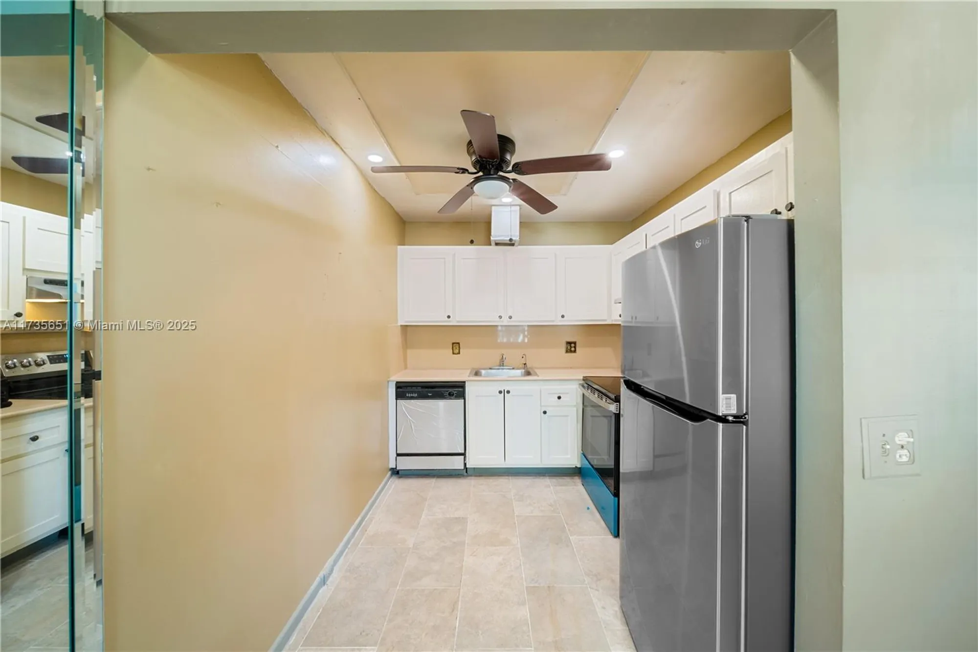 Property Slideshow image 15 of 24 | 13455 sw 3rd st 302s, Pembroke Pines, FL, 33027