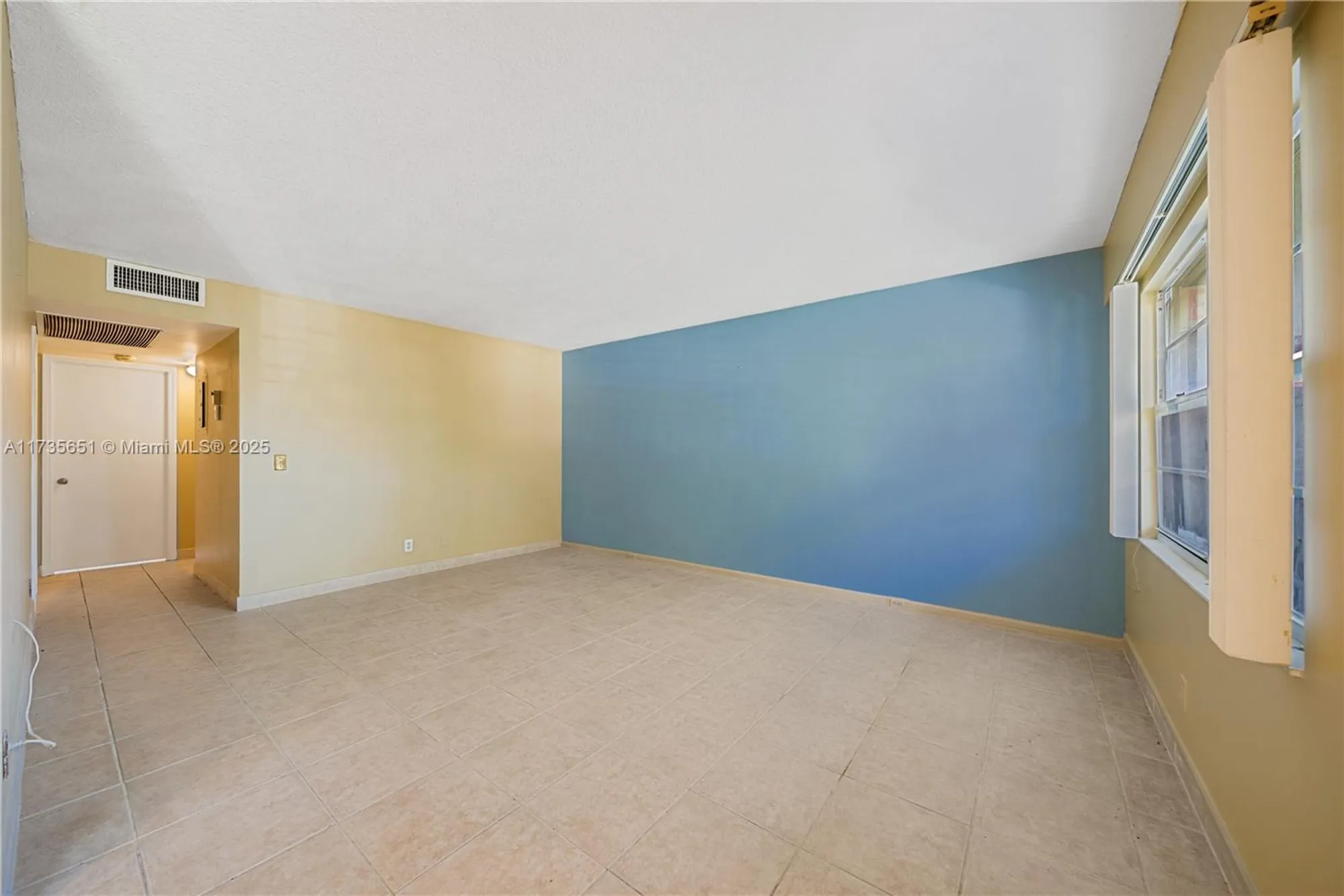 Property Slideshow image 17 of 24 | 13455 sw 3rd st 302s, Pembroke Pines, FL, 33027