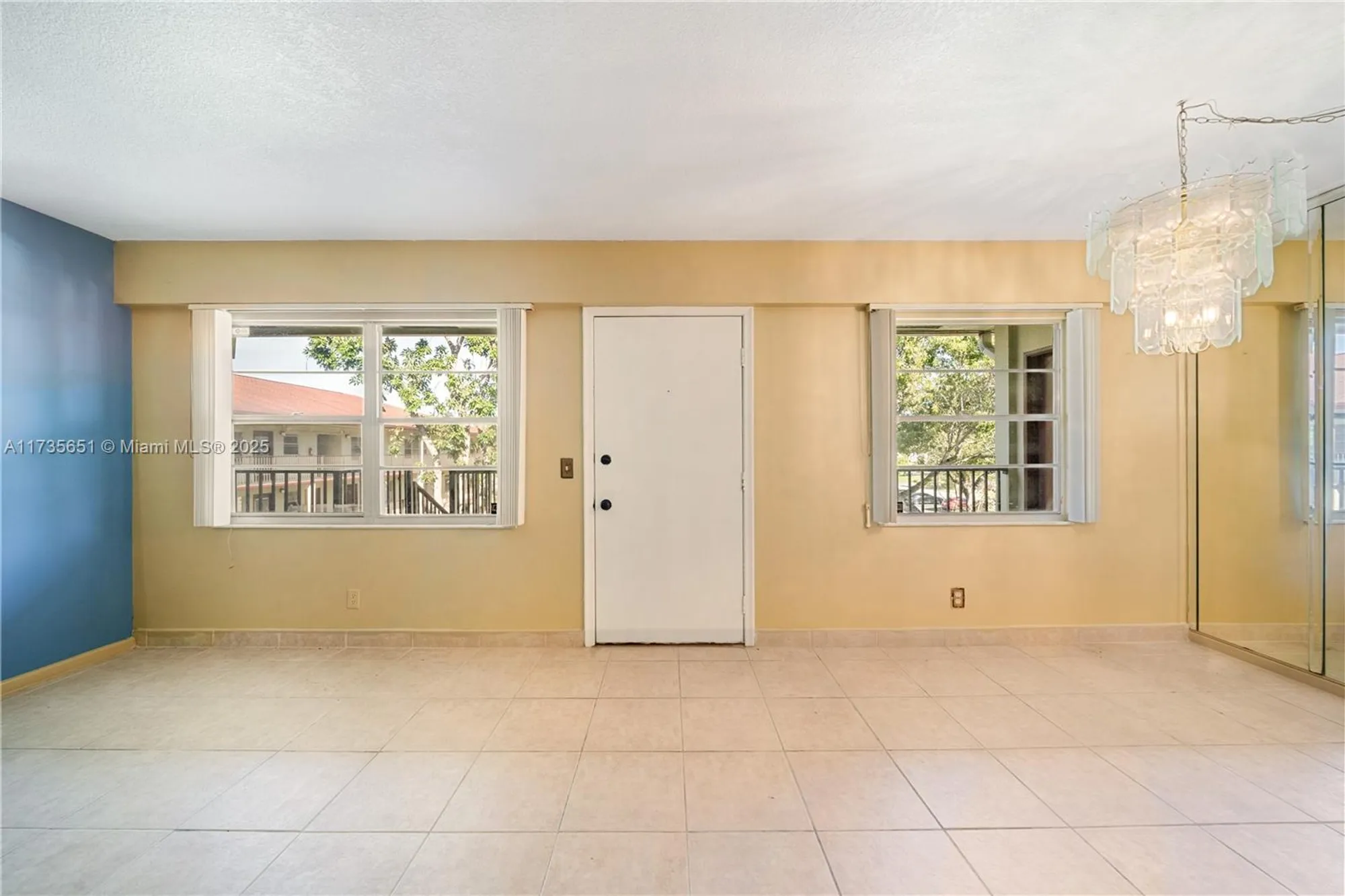 Property Slideshow image 5 of 24 | 13455 sw 3rd st 302s, Pembroke Pines, FL, 33027