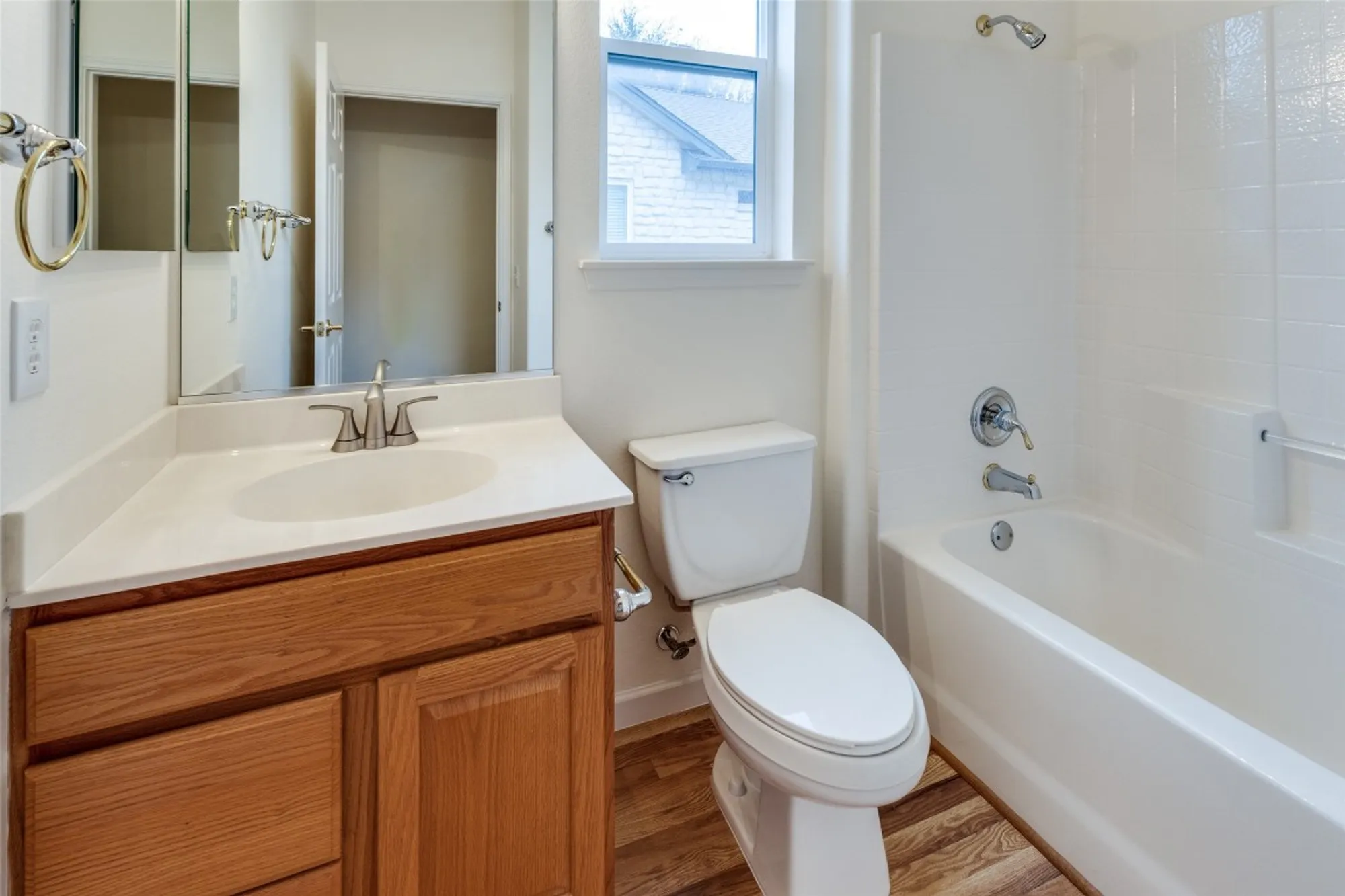 Property Slideshow image 10 of 14 | 106 prospector pass, Georgetown, TX, 78633