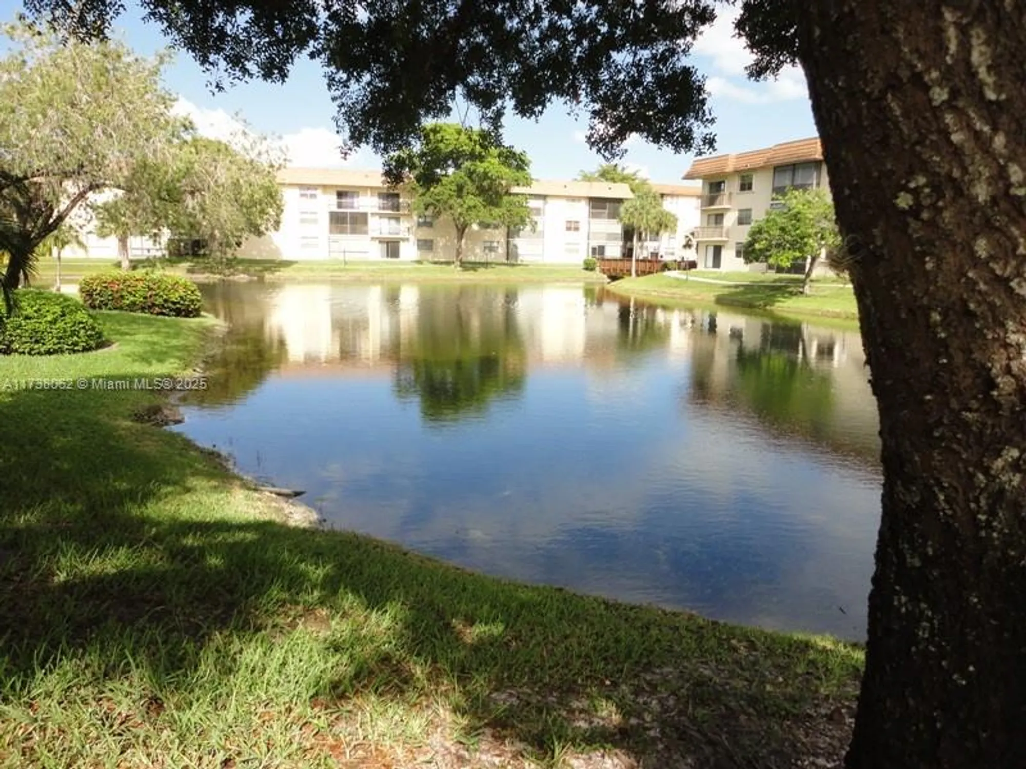 Property Slideshow image 34 of 38 | 6090 n sabal palm blvd apt 208, Tamarac, FL, 33319