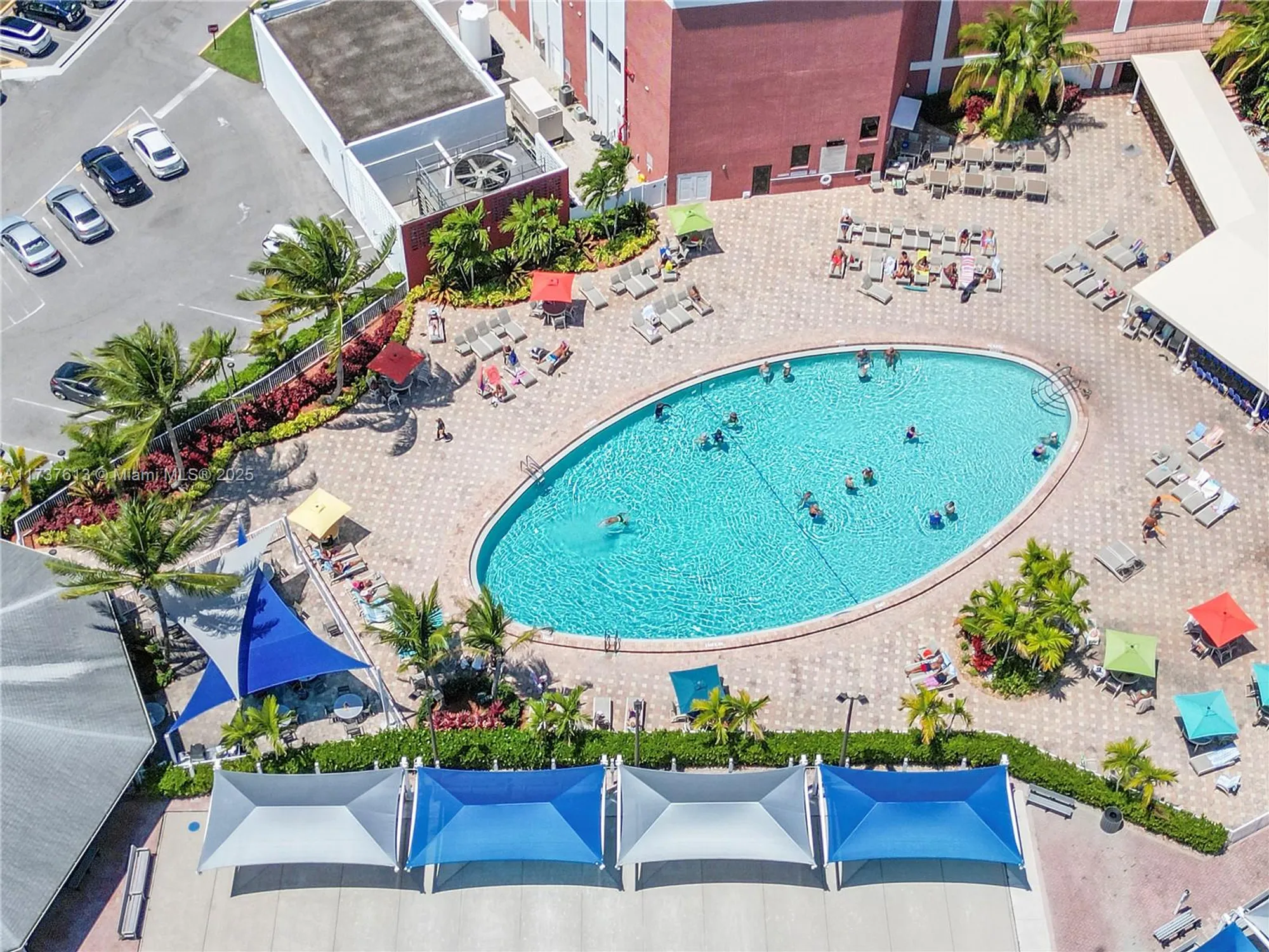 Property Slideshow image 30 of 39 | 143 oakridge j # 143, Deerfield Beach, FL, 33442