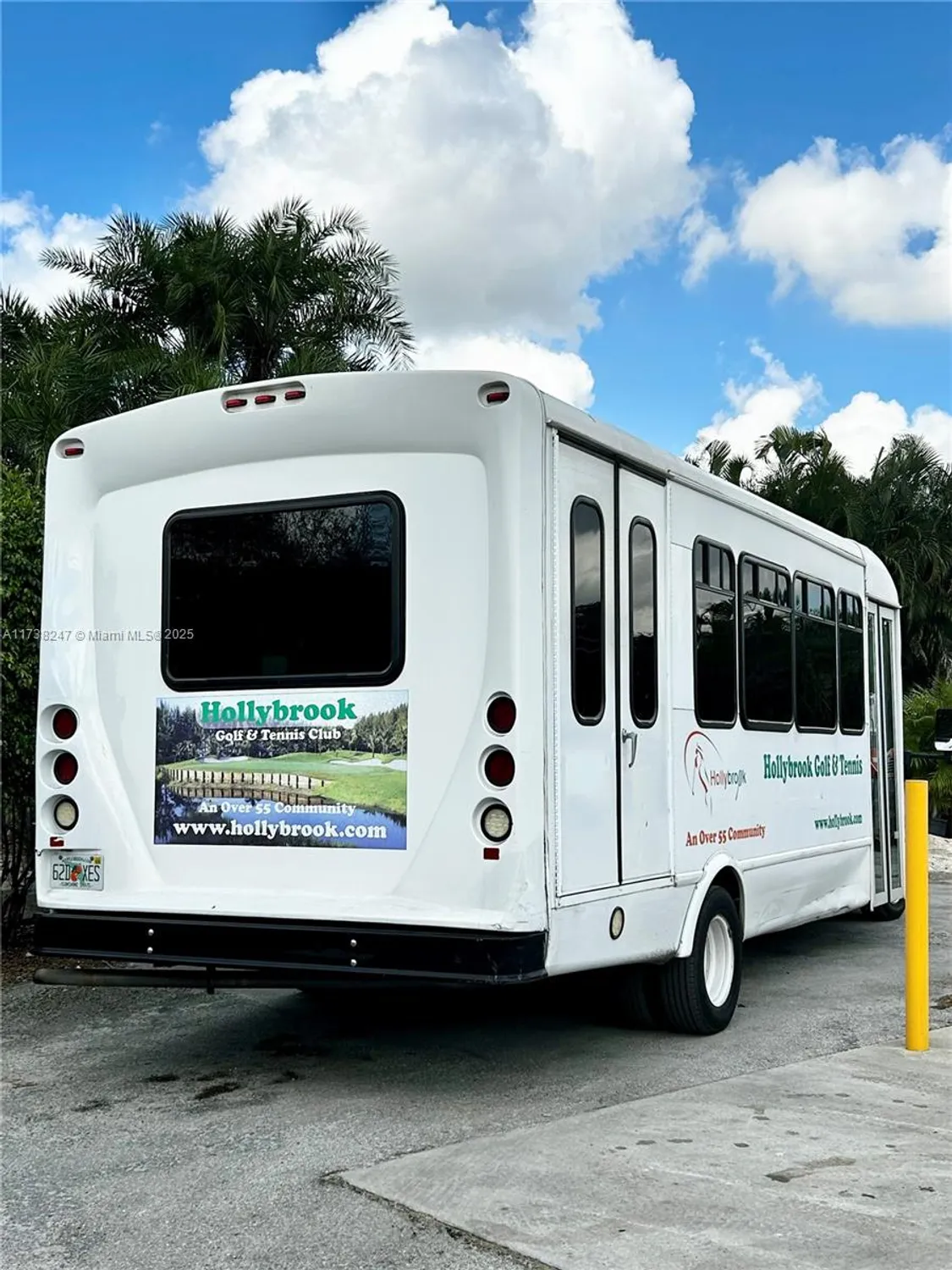 Property Slideshow image 52 of 54 | 411 s hollybrook dr 105, Pembroke Pines, FL, 33025