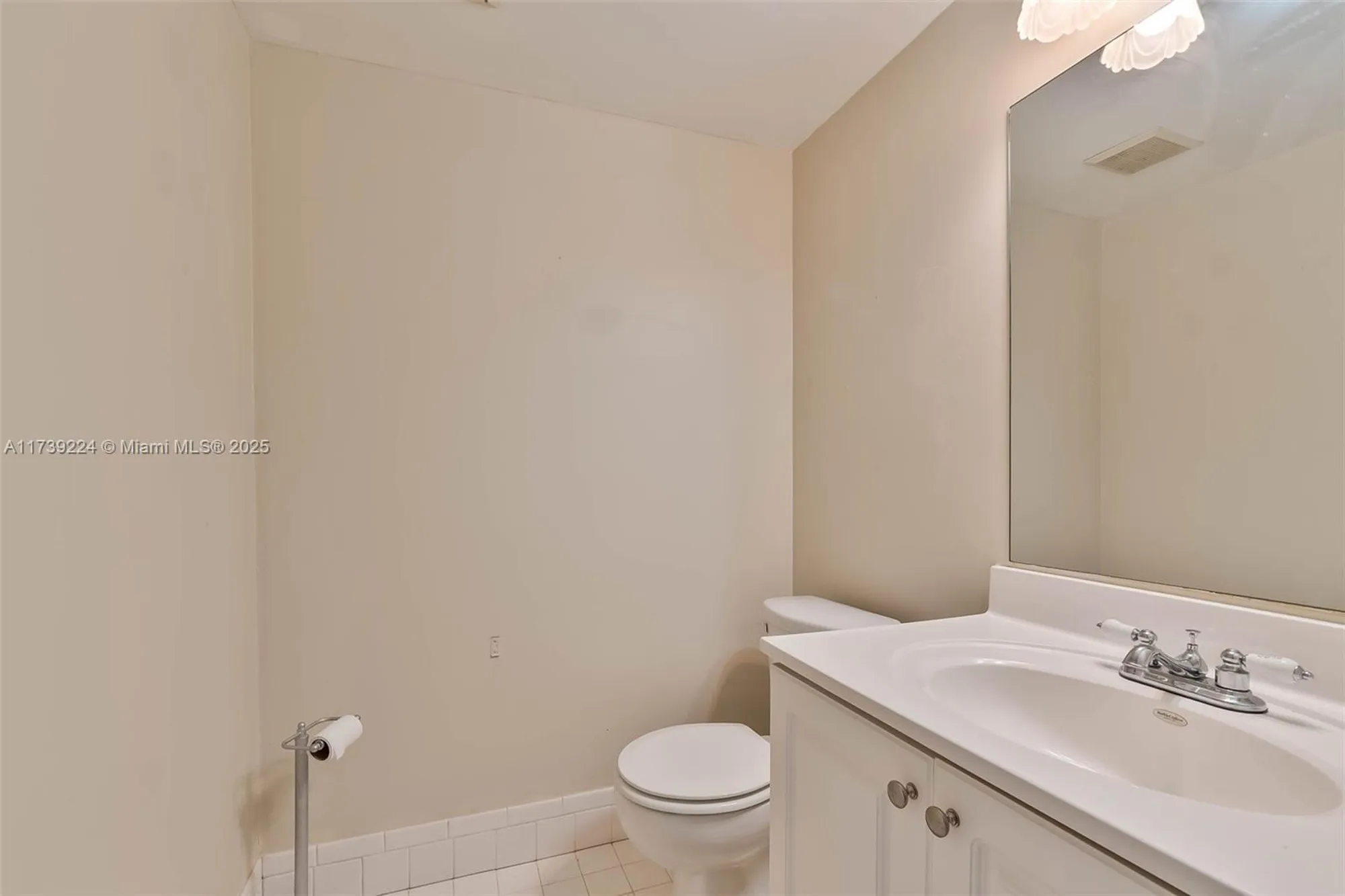 Property Slideshow image 9 of 22 | 13355 sw 9th ct 104h, Pembroke Pines, FL, 33027