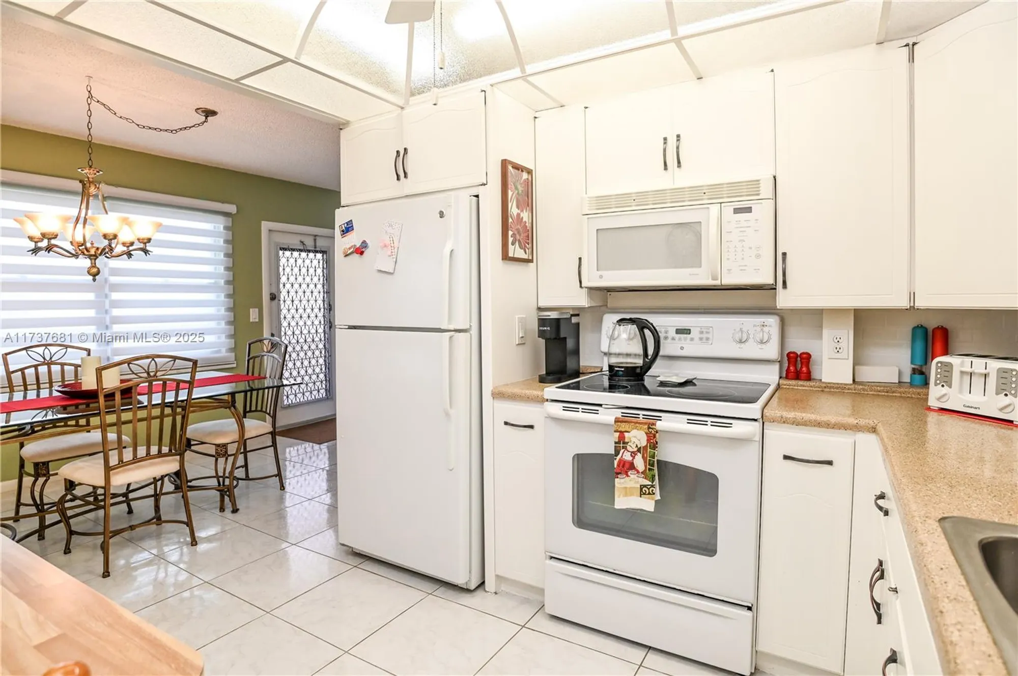 Property Slideshow image 14 of 63 | 4110 oakridge v # 4110, Deerfield Beach, FL, 33442