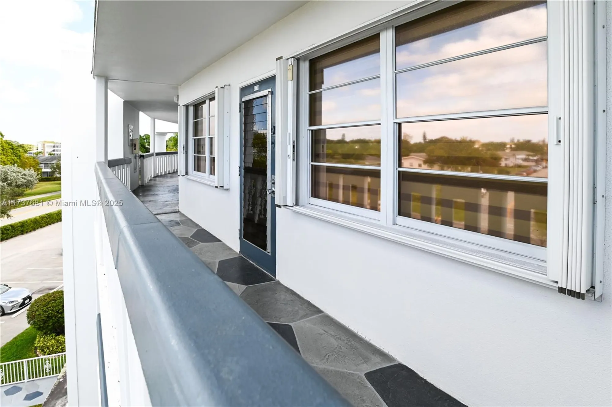 Property Slideshow image 40 of 63 | 4110 oakridge v # 4110, Deerfield Beach, FL, 33442