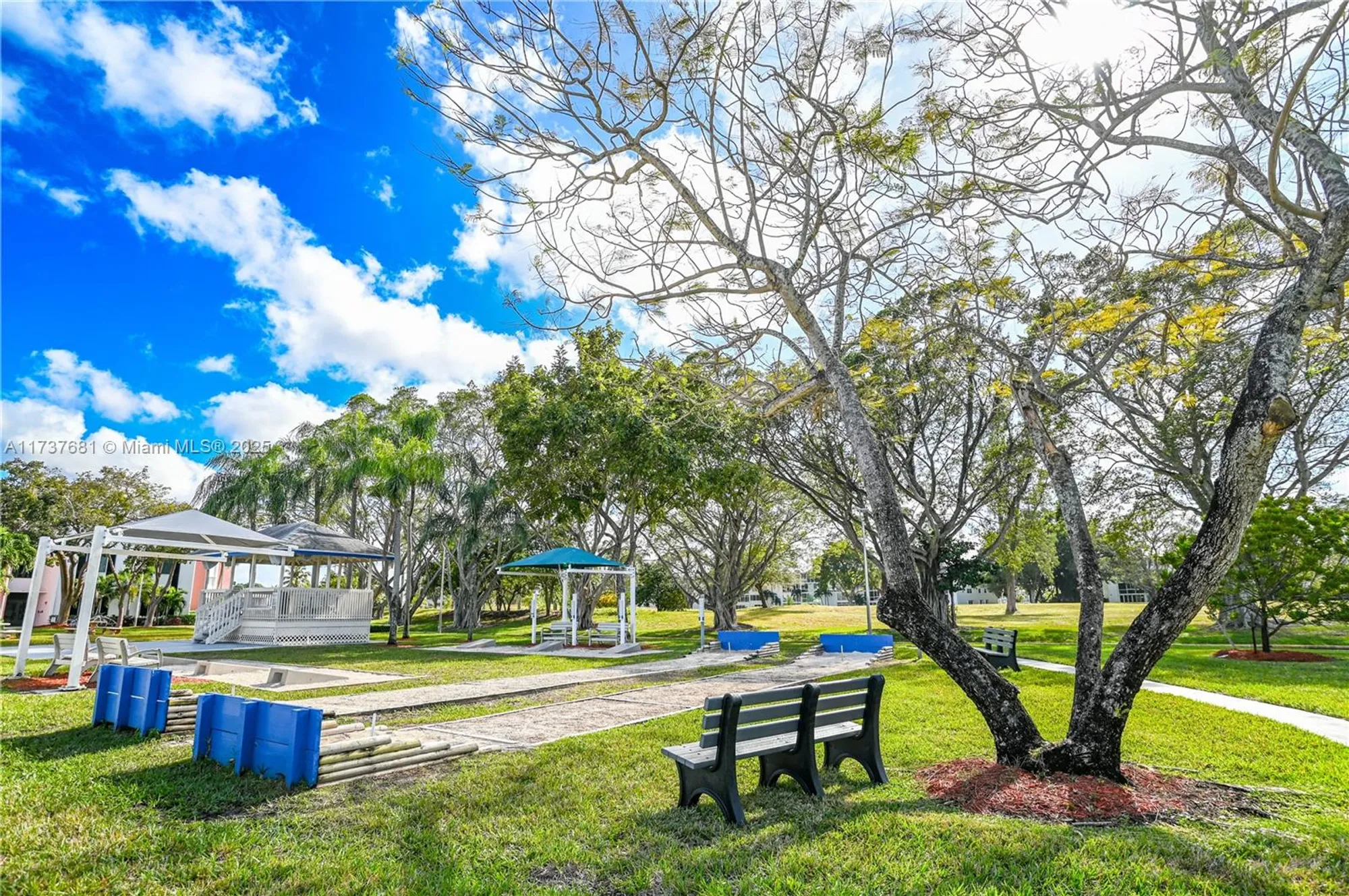 Property Slideshow image 53 of 63 | 4110 oakridge v # 4110, Deerfield Beach, FL, 33442