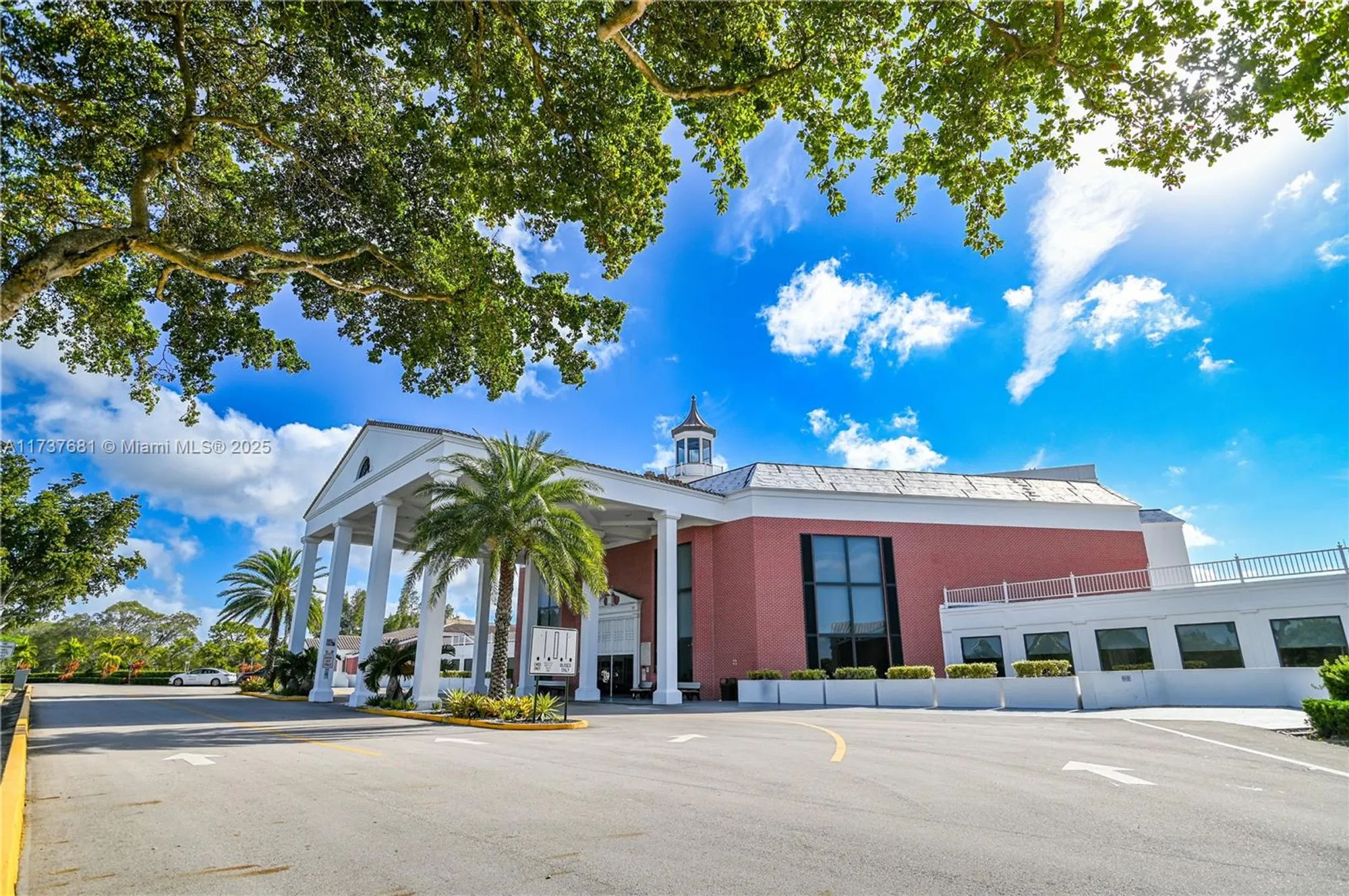 Property Slideshow image 61 of 63 | 4110 oakridge v # 4110, Deerfield Beach, FL, 33442