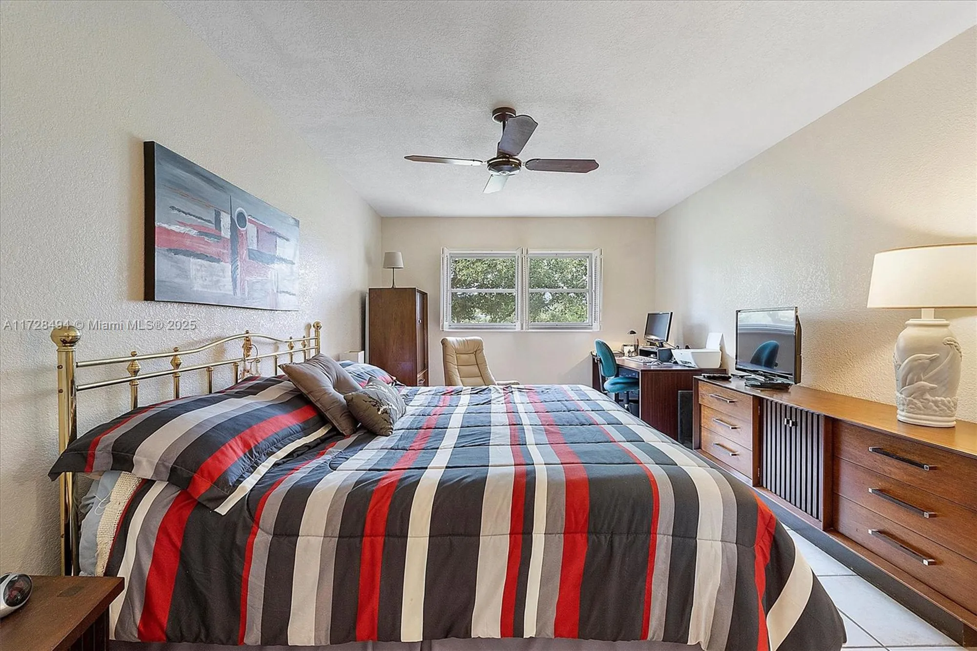 Property Slideshow image 15 of 22 | 1035 country club dr apt 206, Margate, FL, 33063