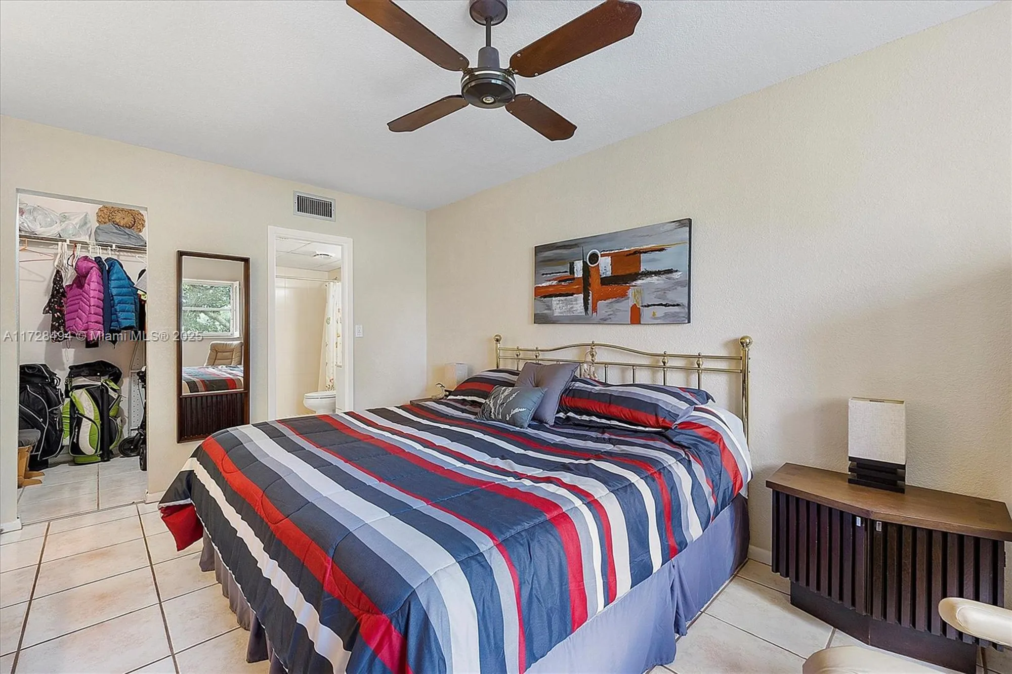 Property Slideshow image 16 of 22 | 1035 country club dr apt 206, Margate, FL, 33063
