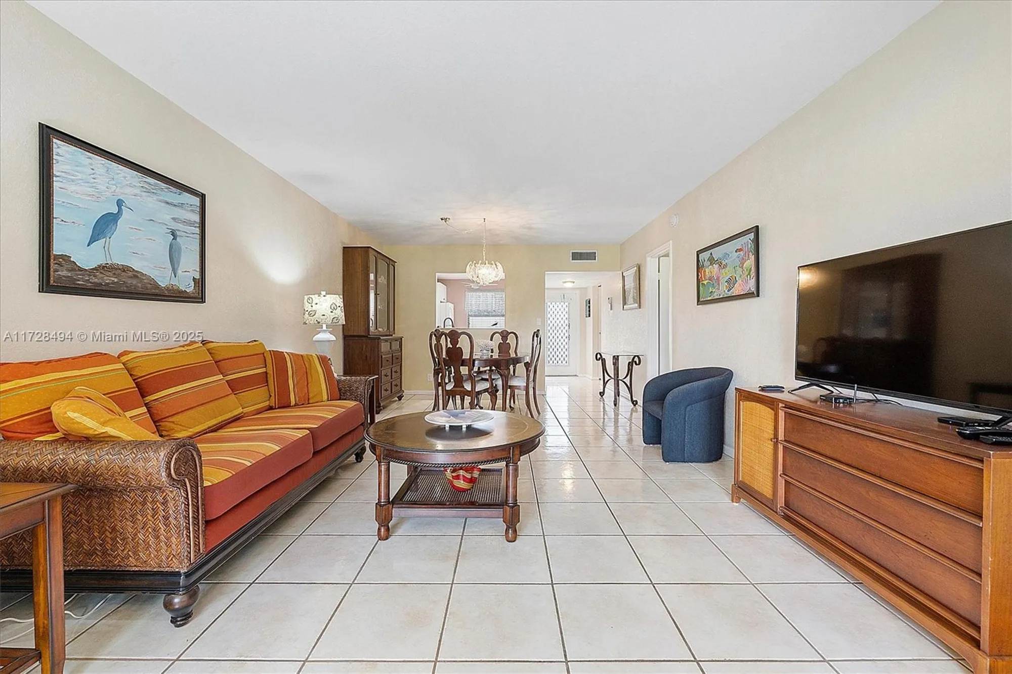 Property Slideshow image 11 of 22 | 1035 country club dr apt 206, Margate, FL, 33063