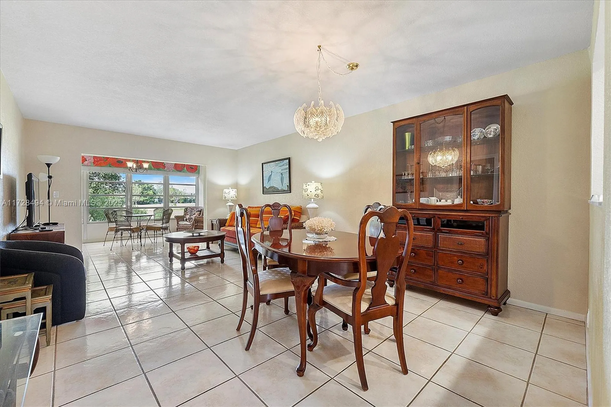 Property Slideshow image 6 of 22 | 1035 country club dr apt 206, Margate, FL, 33063