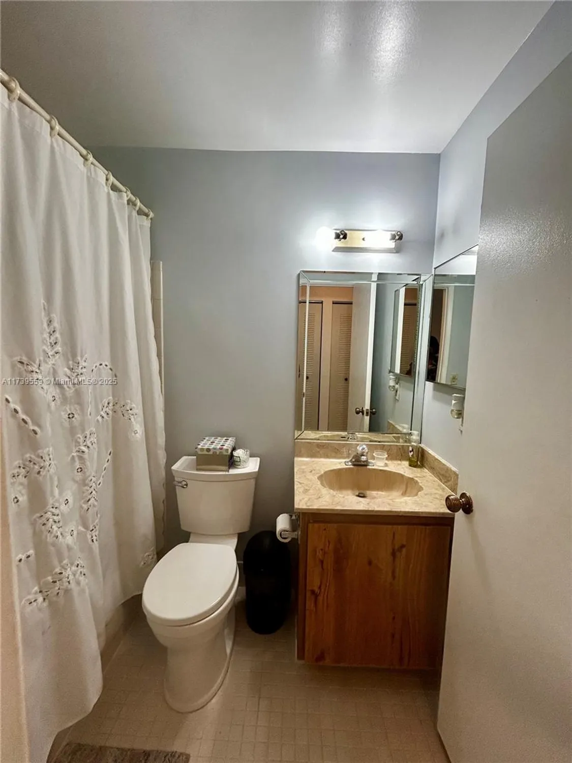 Property Slideshow image 19 of 25 | 18567 egret way # 18567, Boca Raton, FL, 33496