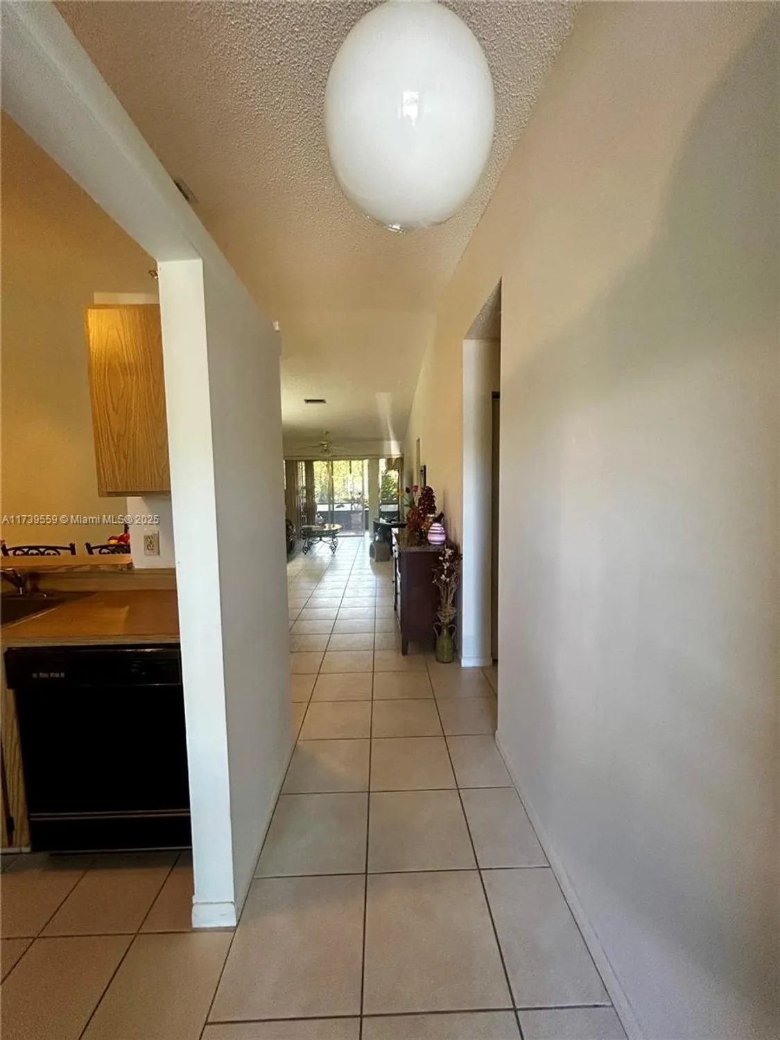 Property Slideshow image 6 of 25 | 18567 egret way # 18567, Boca Raton, FL, 33496