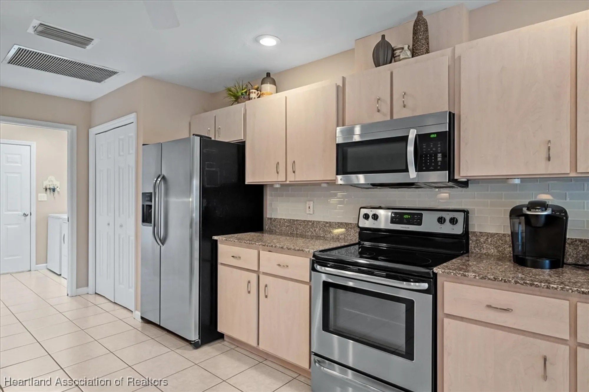 Property Slideshow image 21 of 50 | 3120 s prestwick dr, Avon Park, FL, 33825