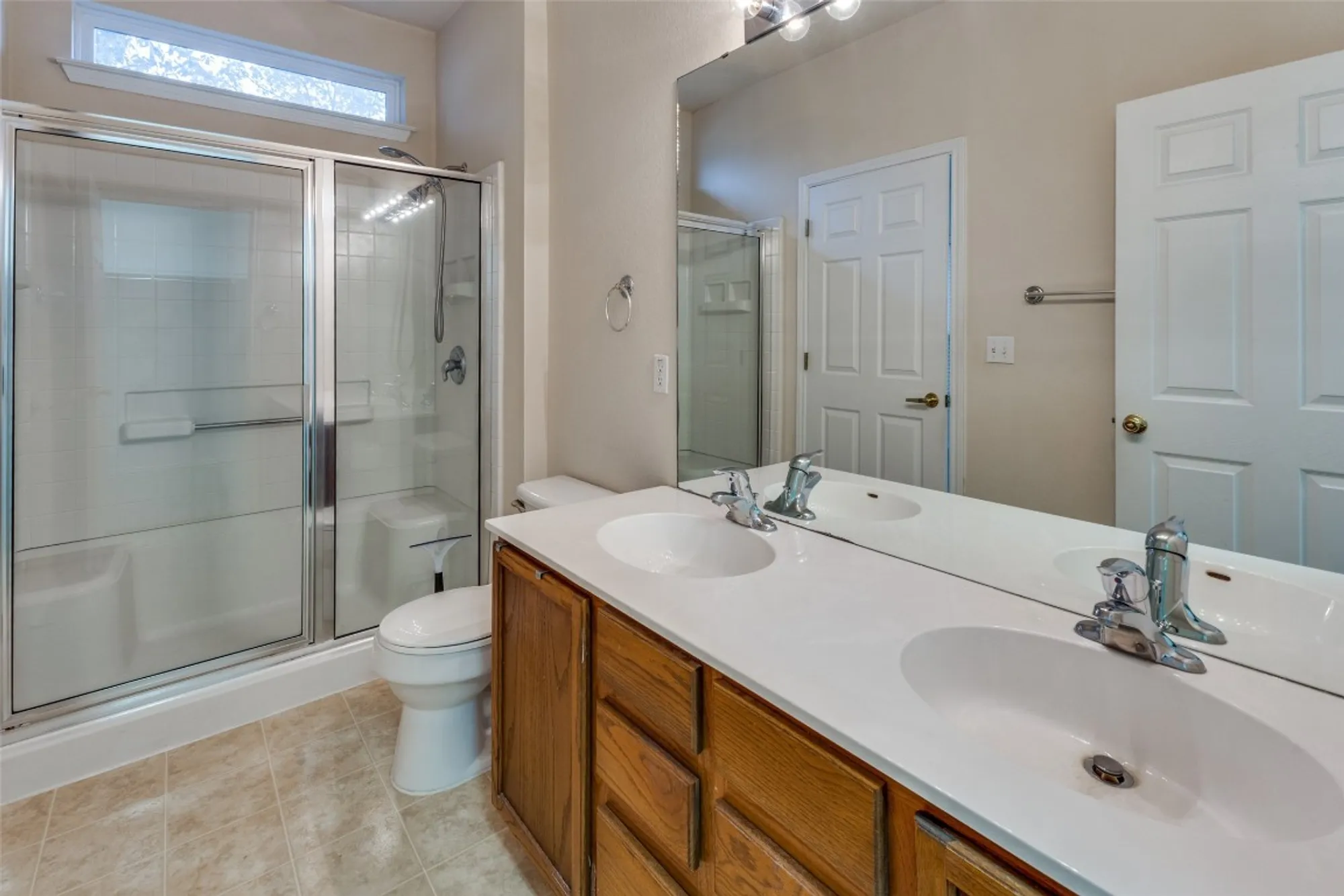 Property Slideshow image 10 of 18 | 206 bonham loop, Georgetown, TX, 78633