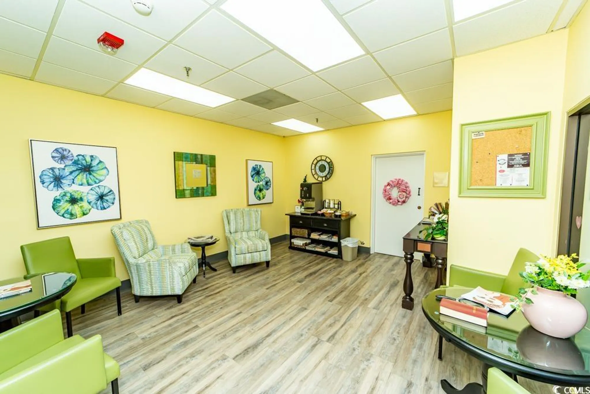 Property Slideshow image 21 of 25 | 5001 little river rd e-407, Myrtle Beach, SC, 29577