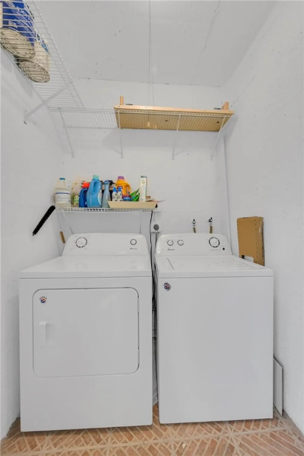 Property Slideshow image 4 of 31 | 4 vista gardens trl apt 107, Vero Beach, FL, 32962