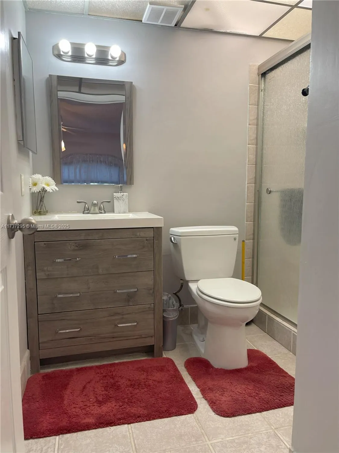 Property Slideshow image 17 of 40 | 9668 s belfort cir # 101, Tamarac, FL, 33321