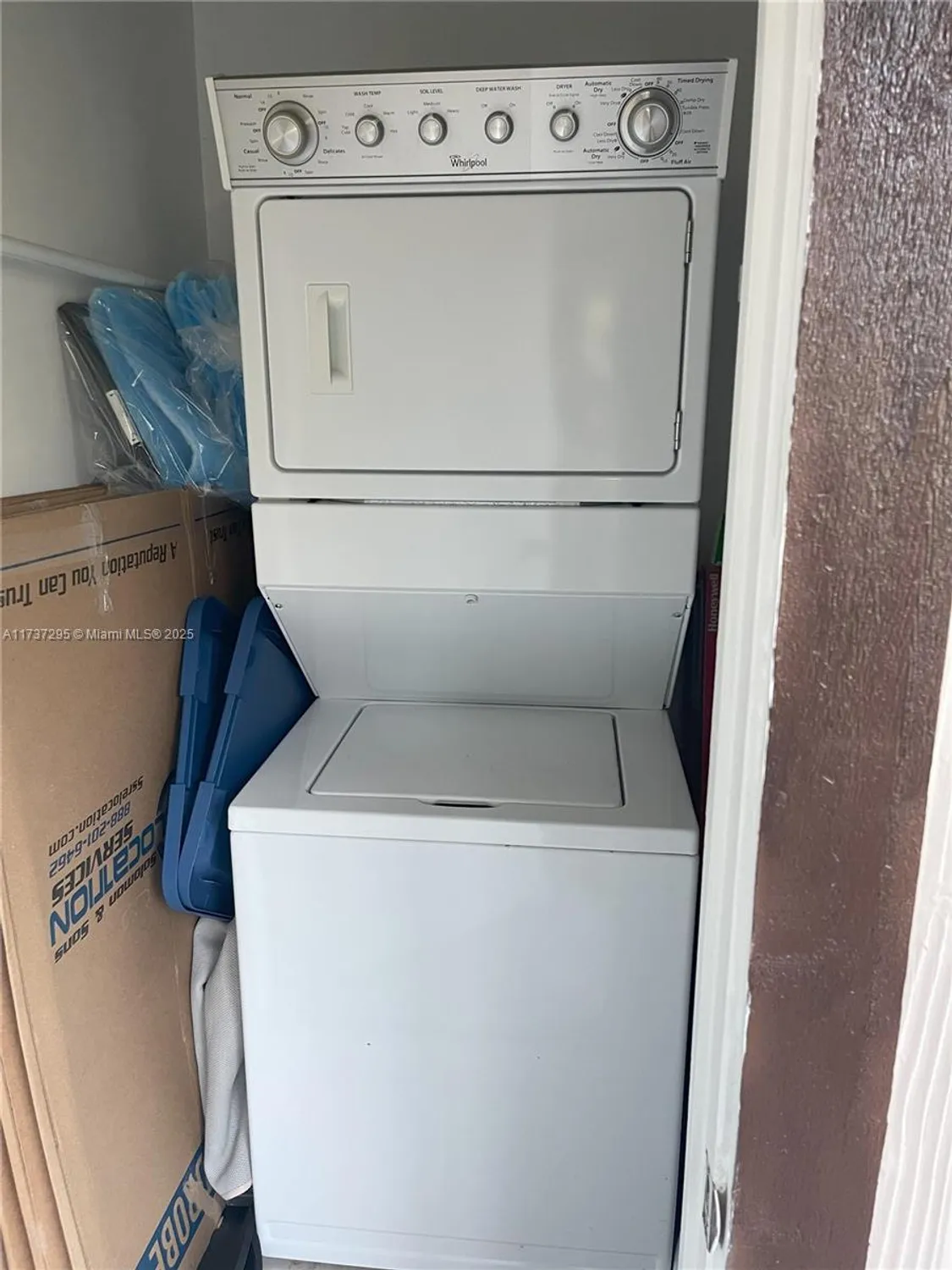 Property Slideshow image 29 of 40 | 9668 s belfort cir # 101, Tamarac, FL, 33321