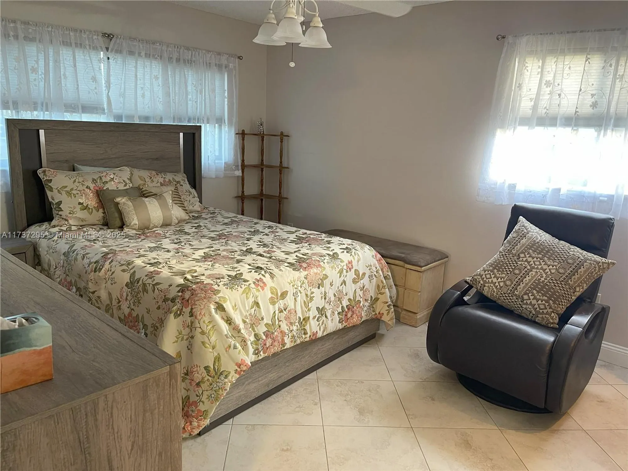 Property Slideshow image 23 of 40 | 9668 s belfort cir # 101, Tamarac, FL, 33321