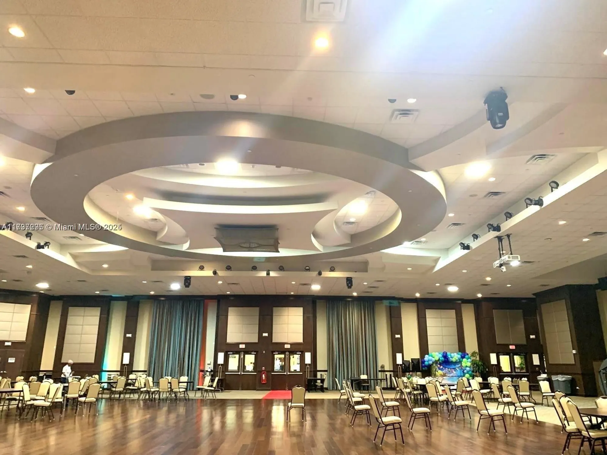 Property Slideshow image 36 of 40 | 9668 s belfort cir # 101, Tamarac, FL, 33321