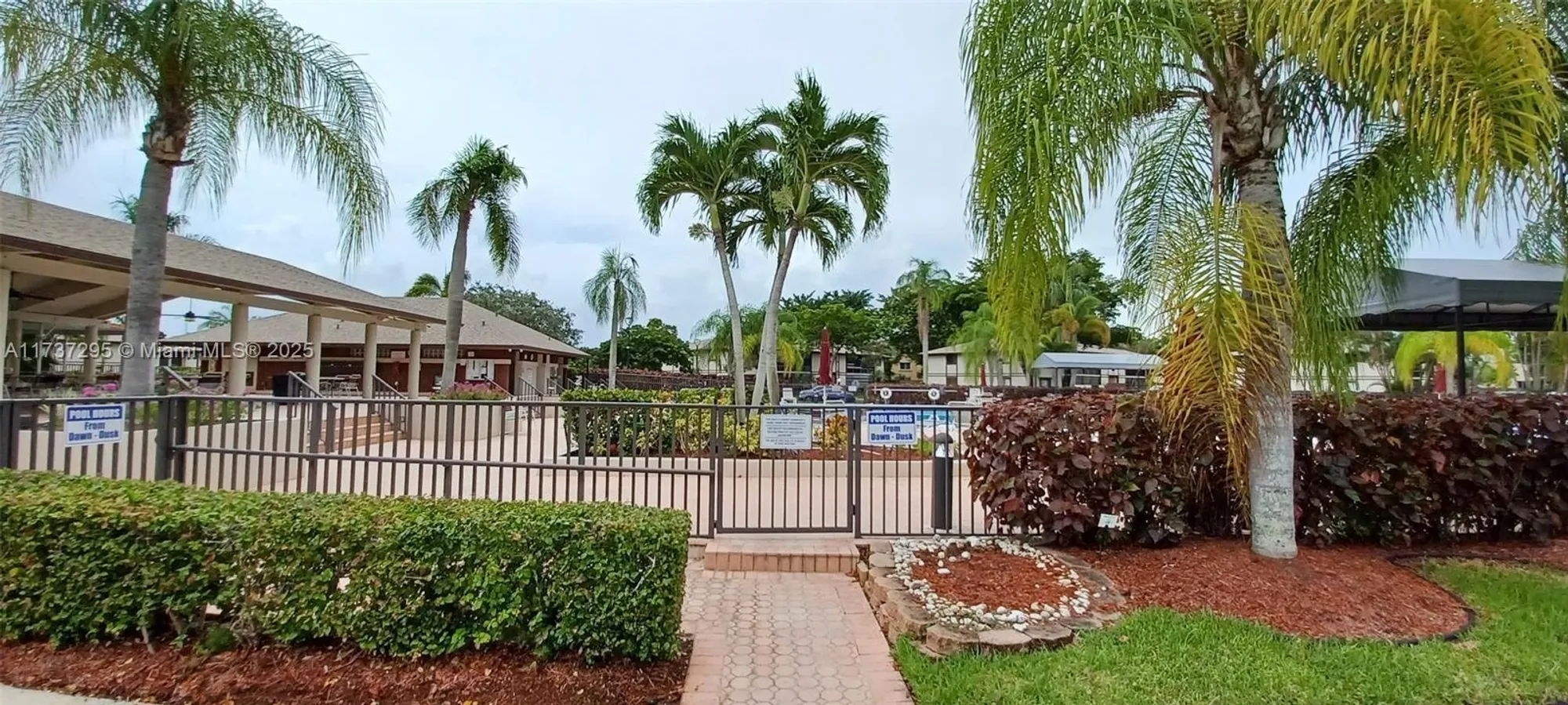 Property Slideshow image 38 of 40 | 9668 s belfort cir # 101, Tamarac, FL, 33321