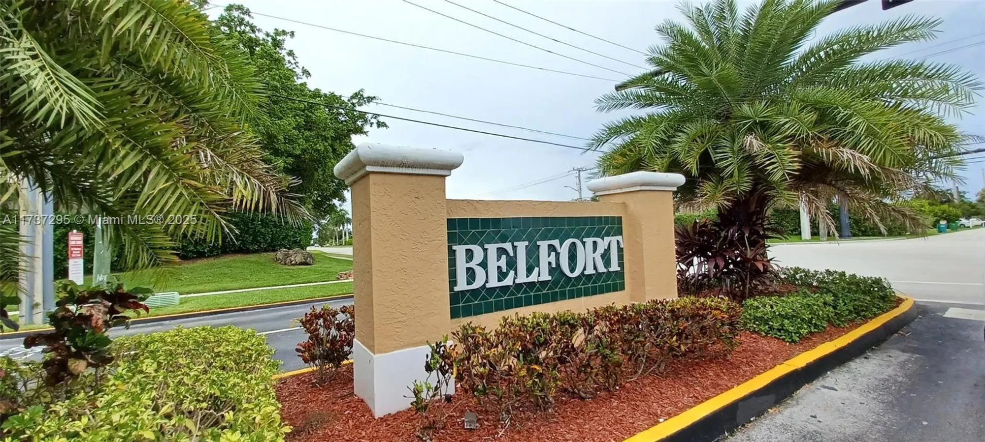 Property Slideshow image 3 of 40 | 9668 s belfort cir # 101, Tamarac, FL, 33321