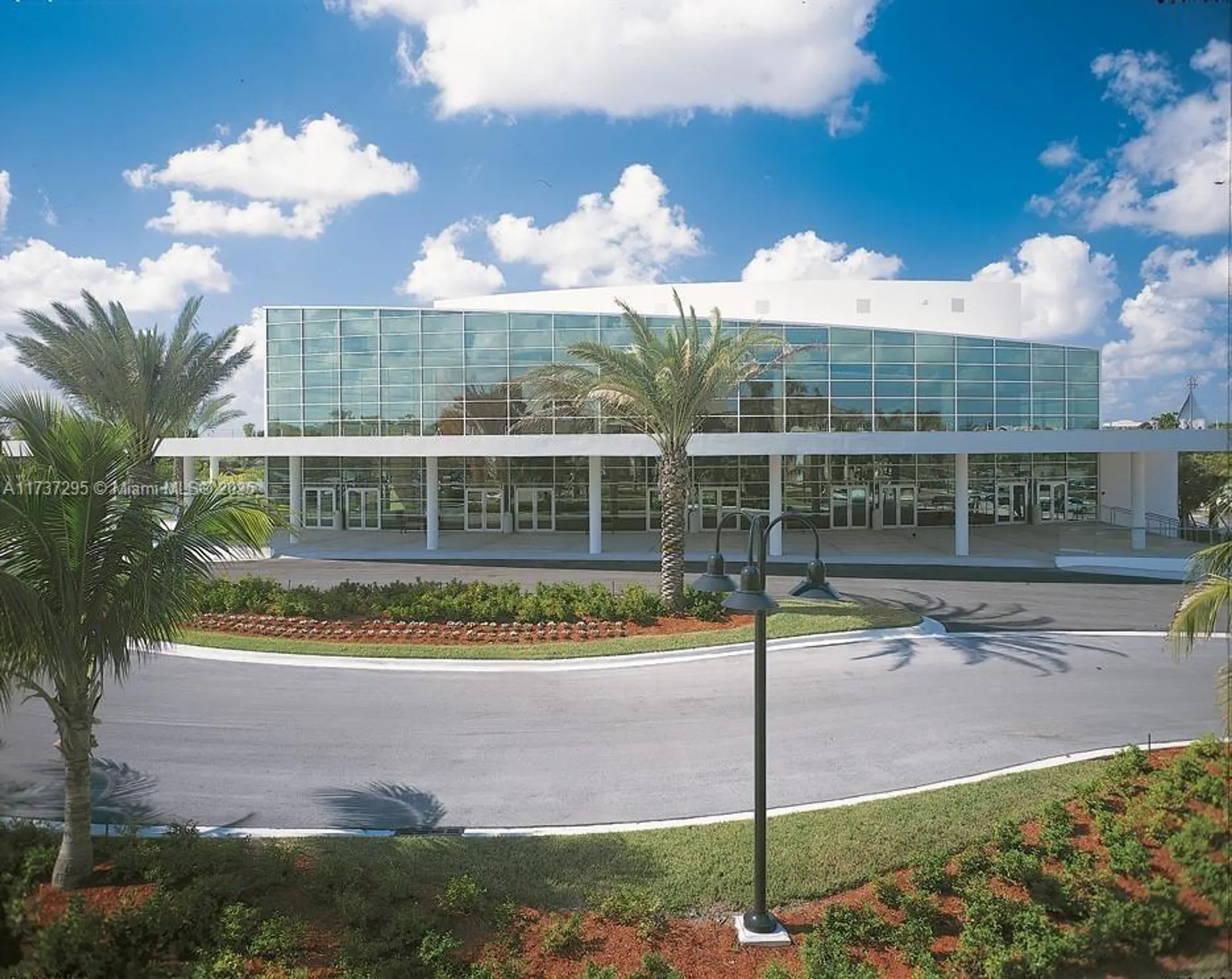 Property Slideshow image 33 of 40 | 9668 s belfort cir # 101, Tamarac, FL, 33321