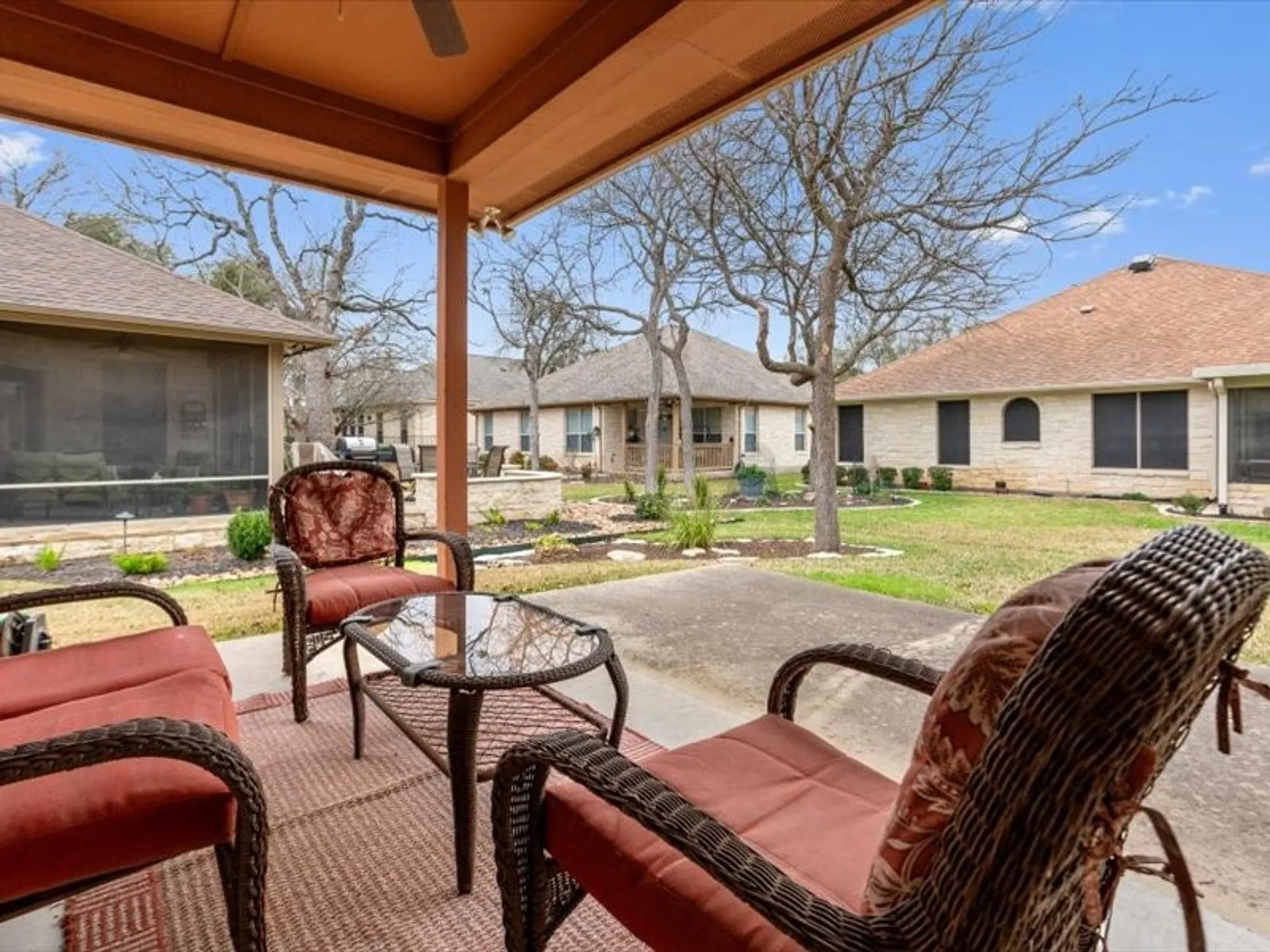 Property Slideshow image 26 of 29 | 909 big thicket st, Georgetown, TX, 78633
