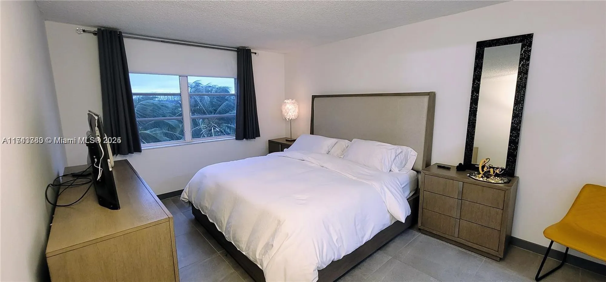 Property Slideshow image 17 of 24 | 8900 washington blvd ph 2a, Pembroke Pines, FL, 33025