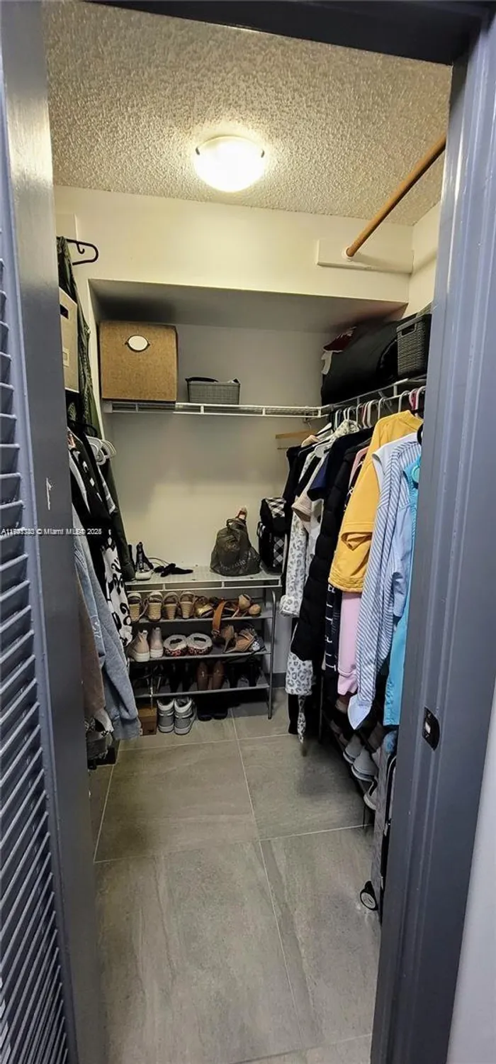 Property Slideshow image 19 of 24 | 8900 washington blvd ph 2a, Pembroke Pines, FL, 33025