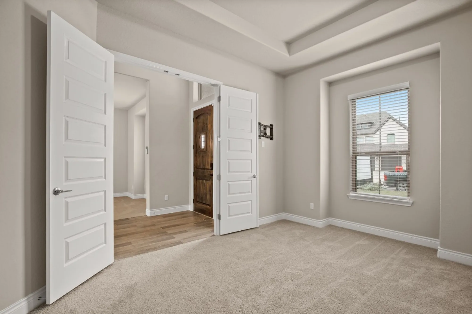 Property Slideshow image 11 of 34 | 1164 waddie way, New Braunfels, TX, 78132