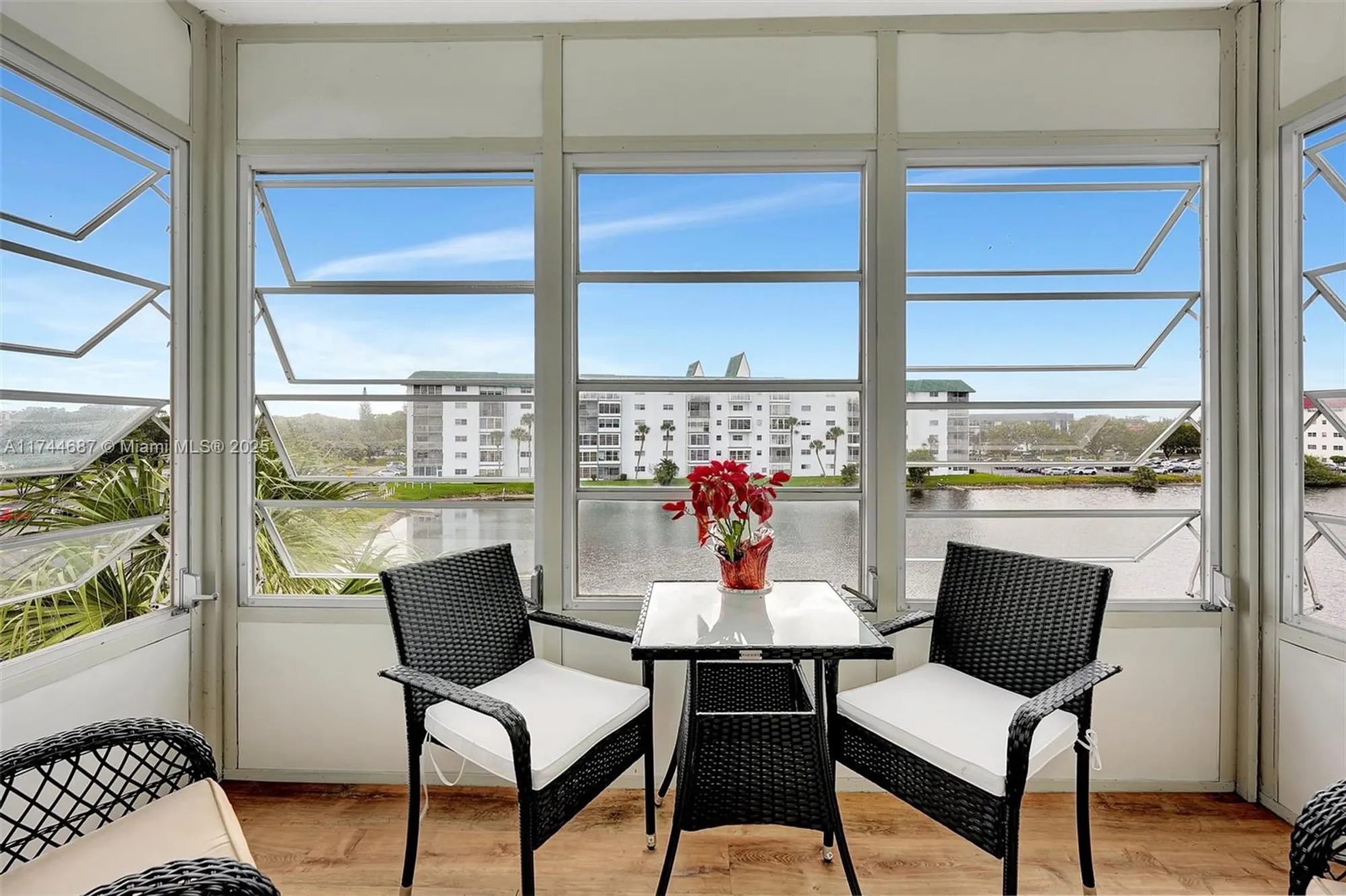 Property Slideshow image 13 of 34 | 4750 nw 22nd ct 404, Lauderhill, FL, 33313