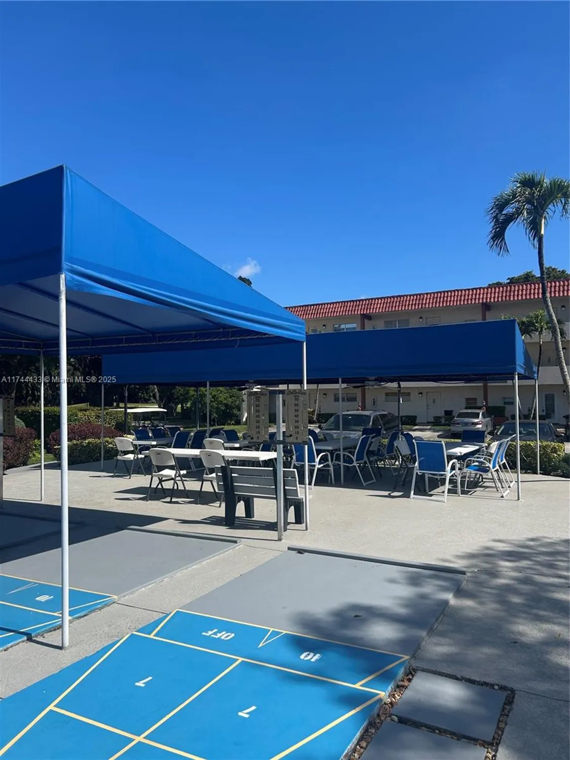 Property Slideshow image 17 of 34 | , Pembroke Pines, FL, 33025