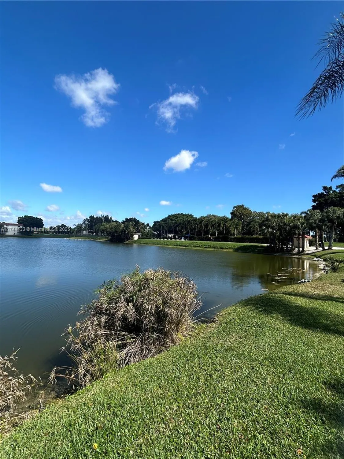 Property Slideshow image 19 of 34 | , Pembroke Pines, FL, 33025